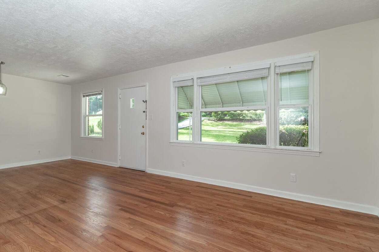 2709 HAZEL ST MLS-7476