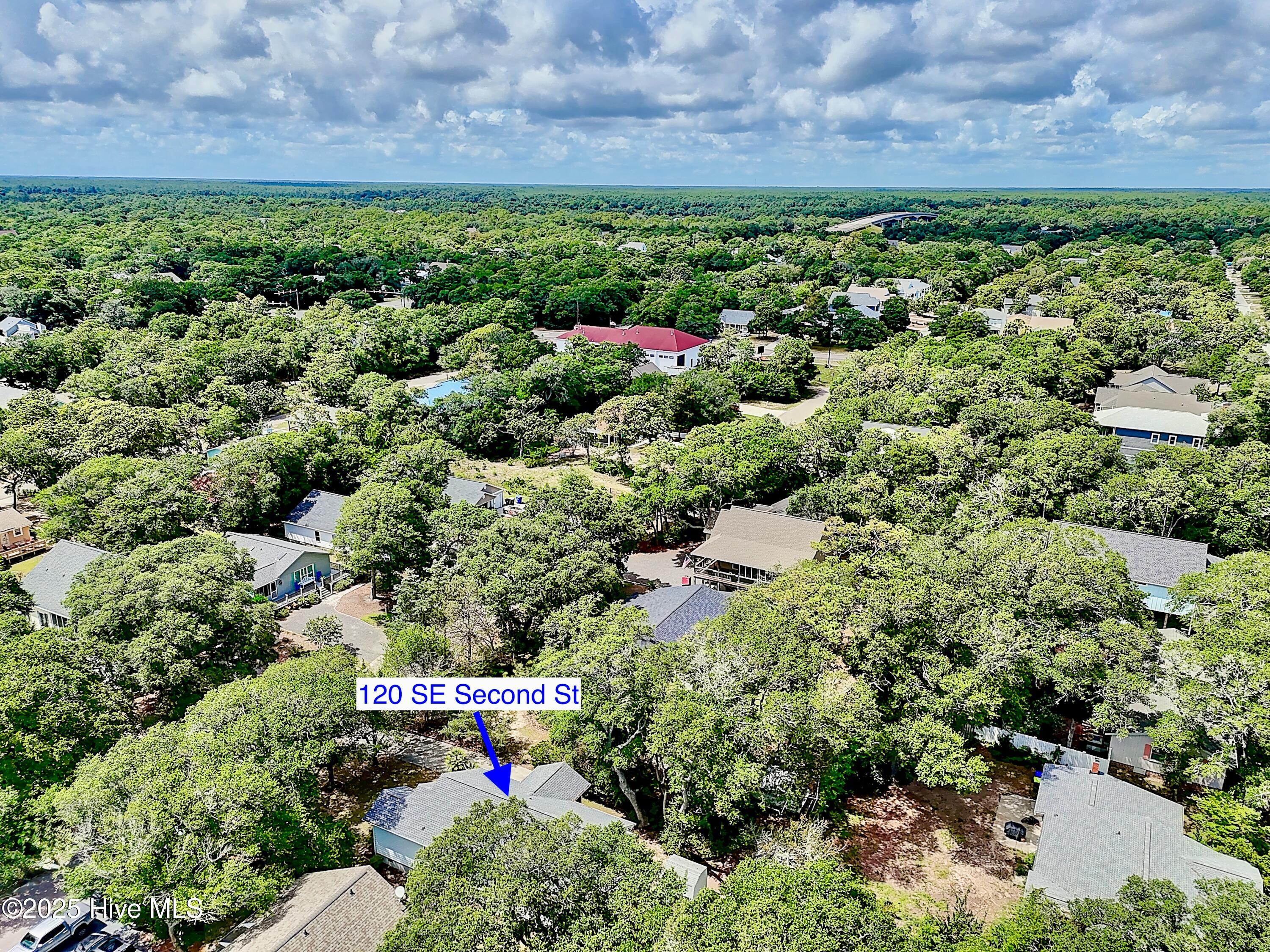 100522273 | Photo 36