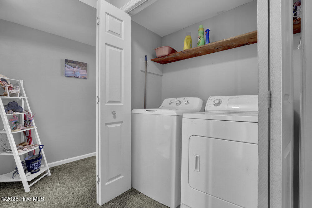 100513215 | Photo 37