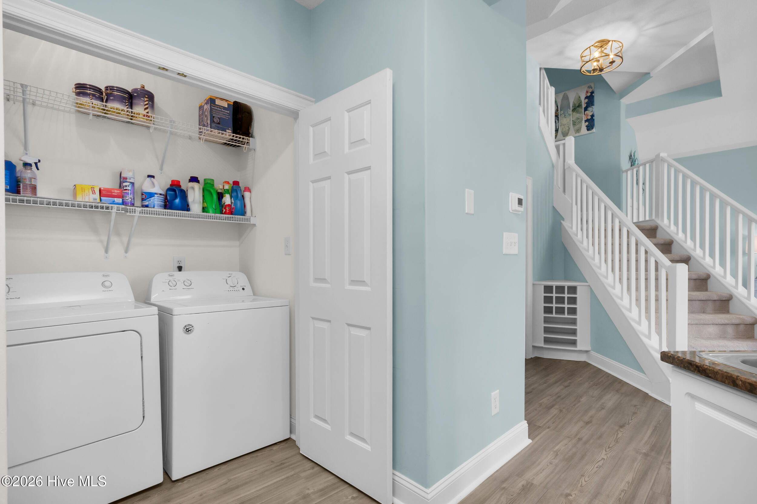 100557933 | Photo 10