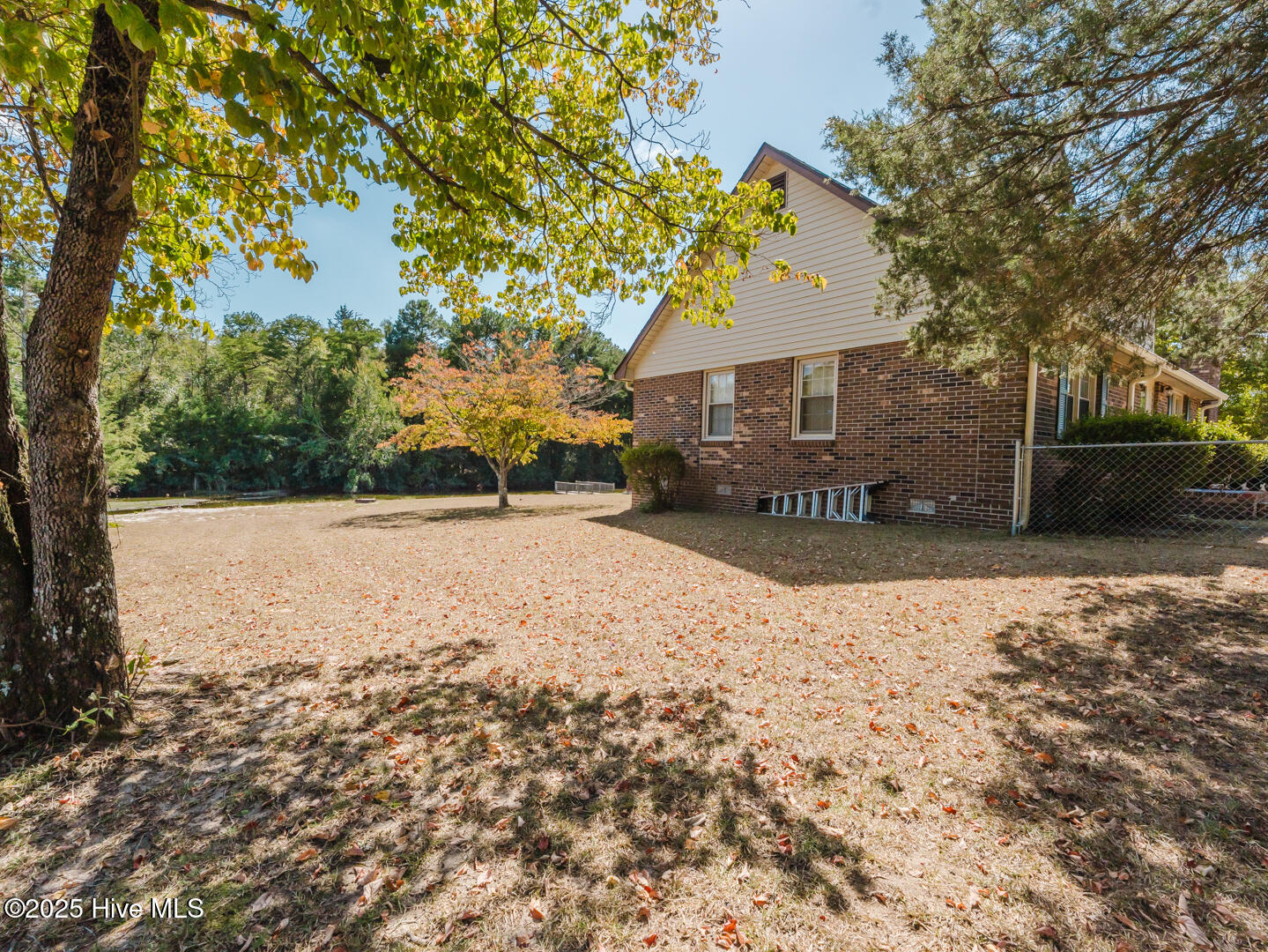 PineAcres_EXTERIOR__ZoeyLensPhotography-