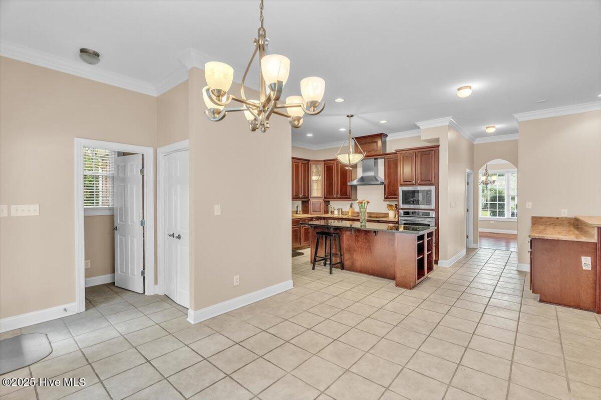 100534566 | Photo 37