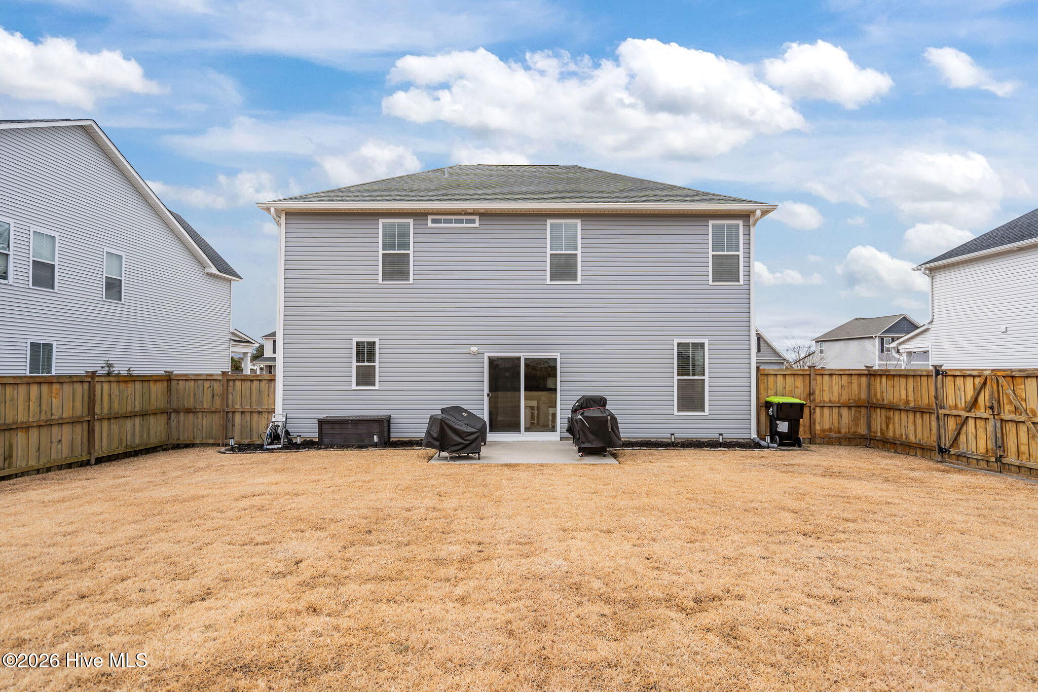 100555693 | Photo 38