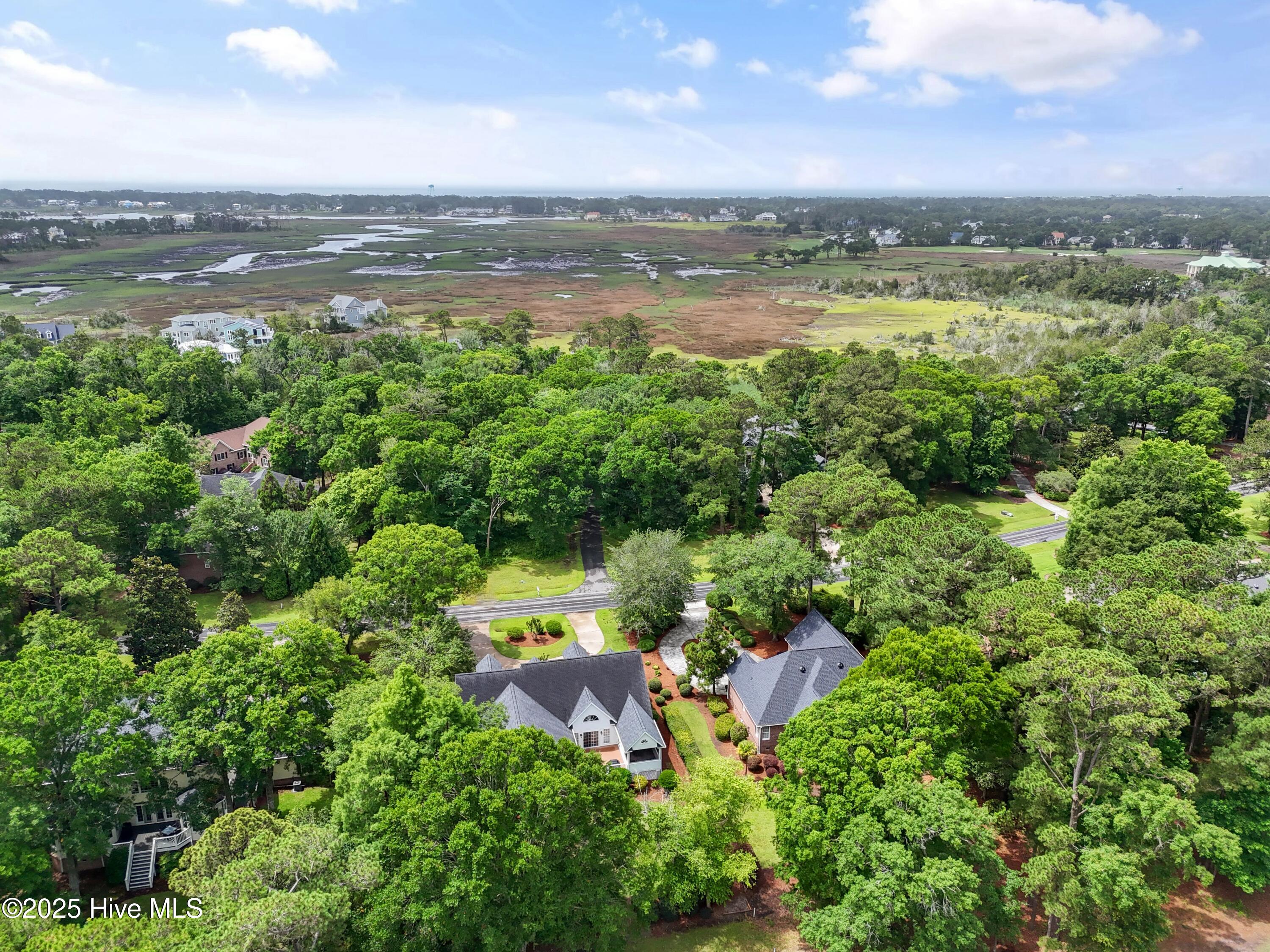 100512270 | Photo 54