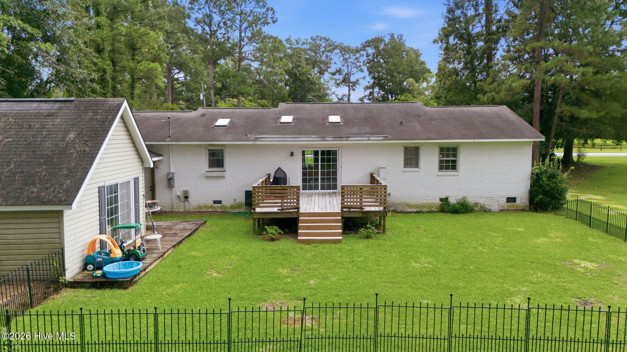 403 W Wilson Creek Drive,Trent Woods