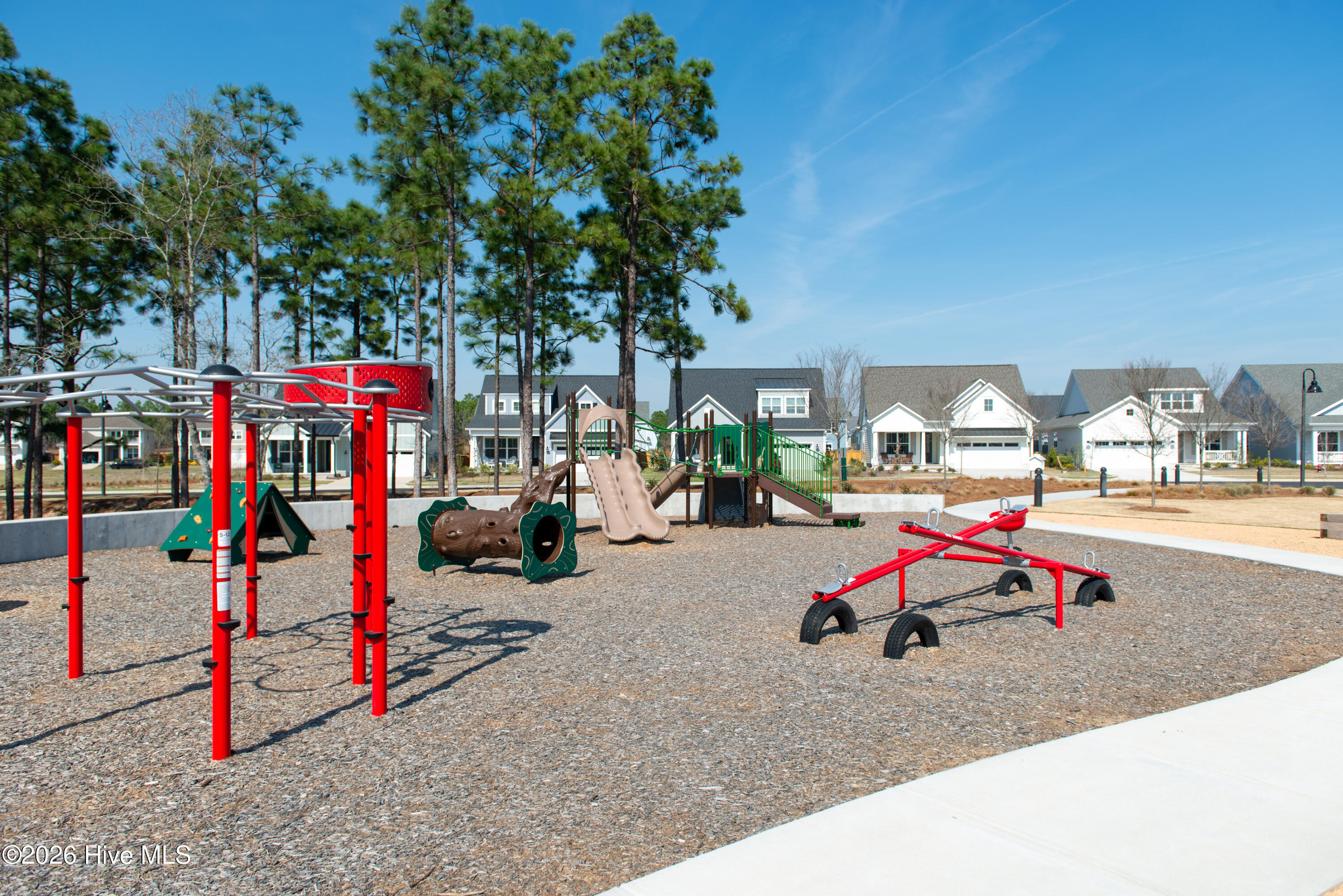 100560299 | Photo 129