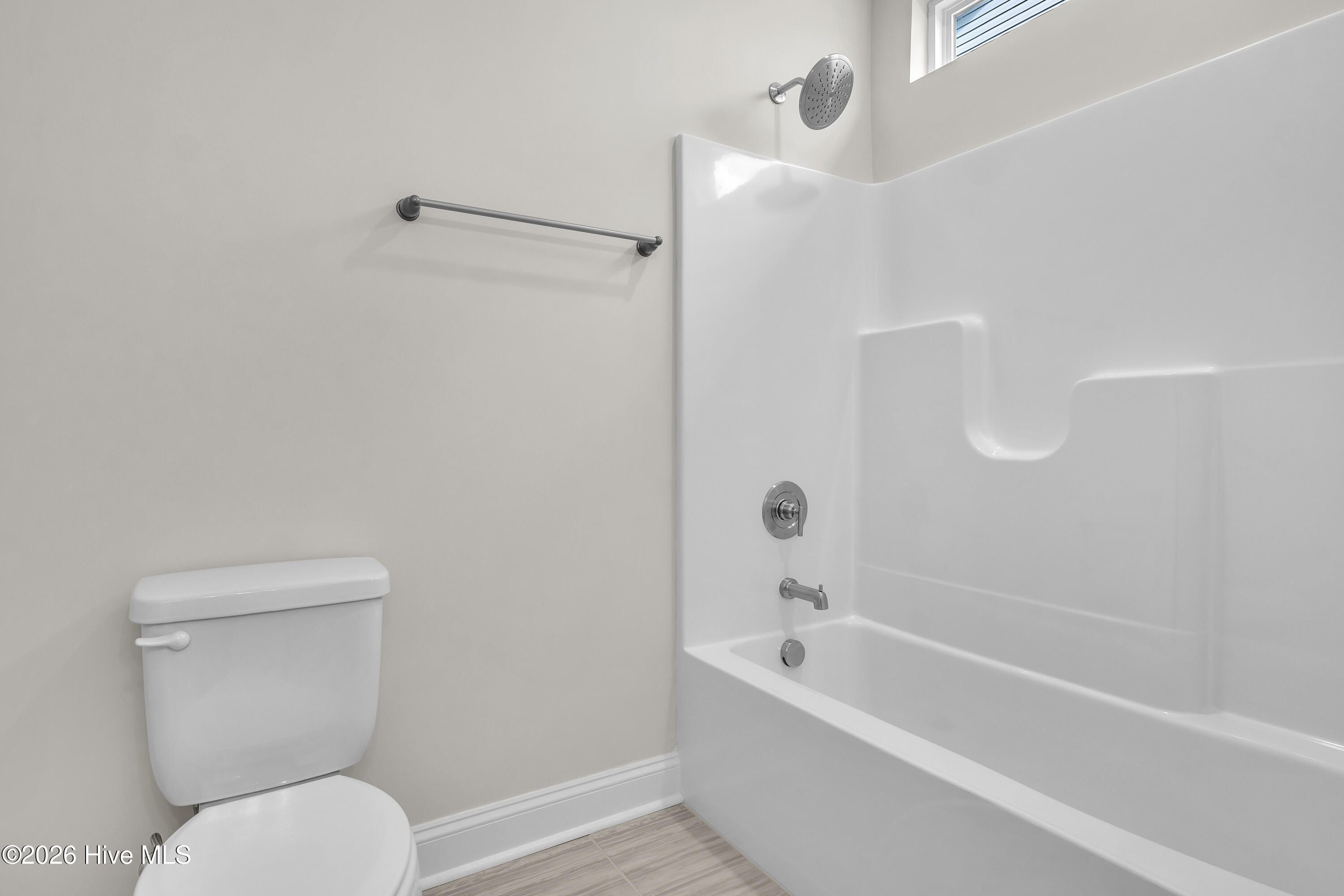 100552787 | Photo 46