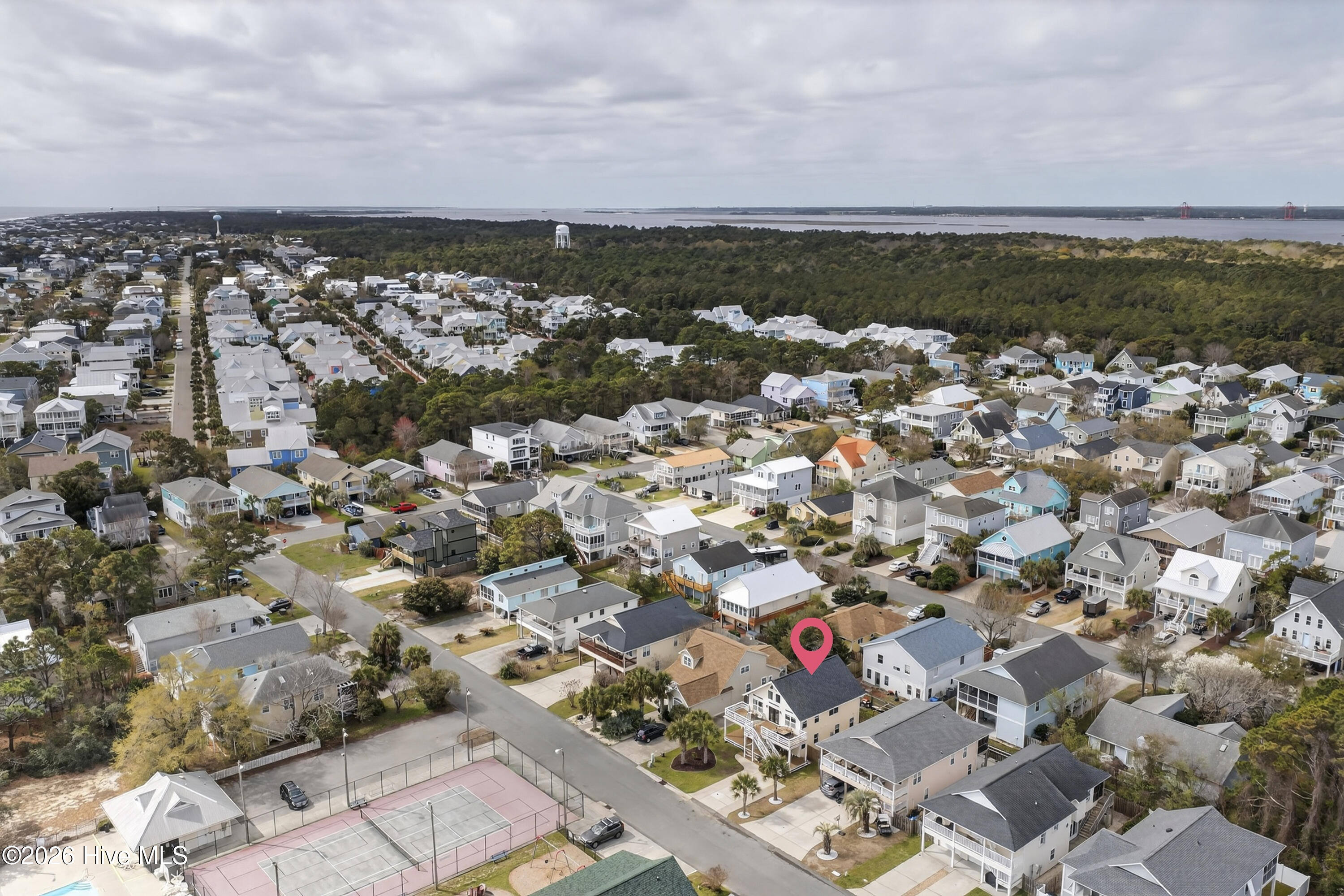 100562699 | Photo 53