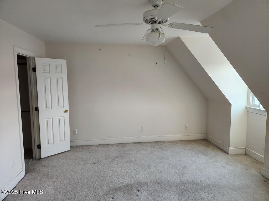 38 BEDROOM 3