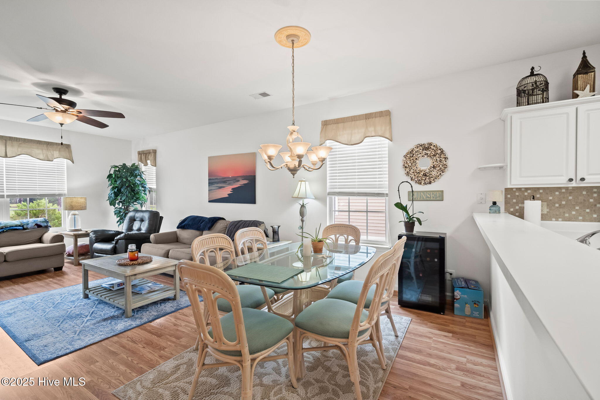 100524057 | Photo 22