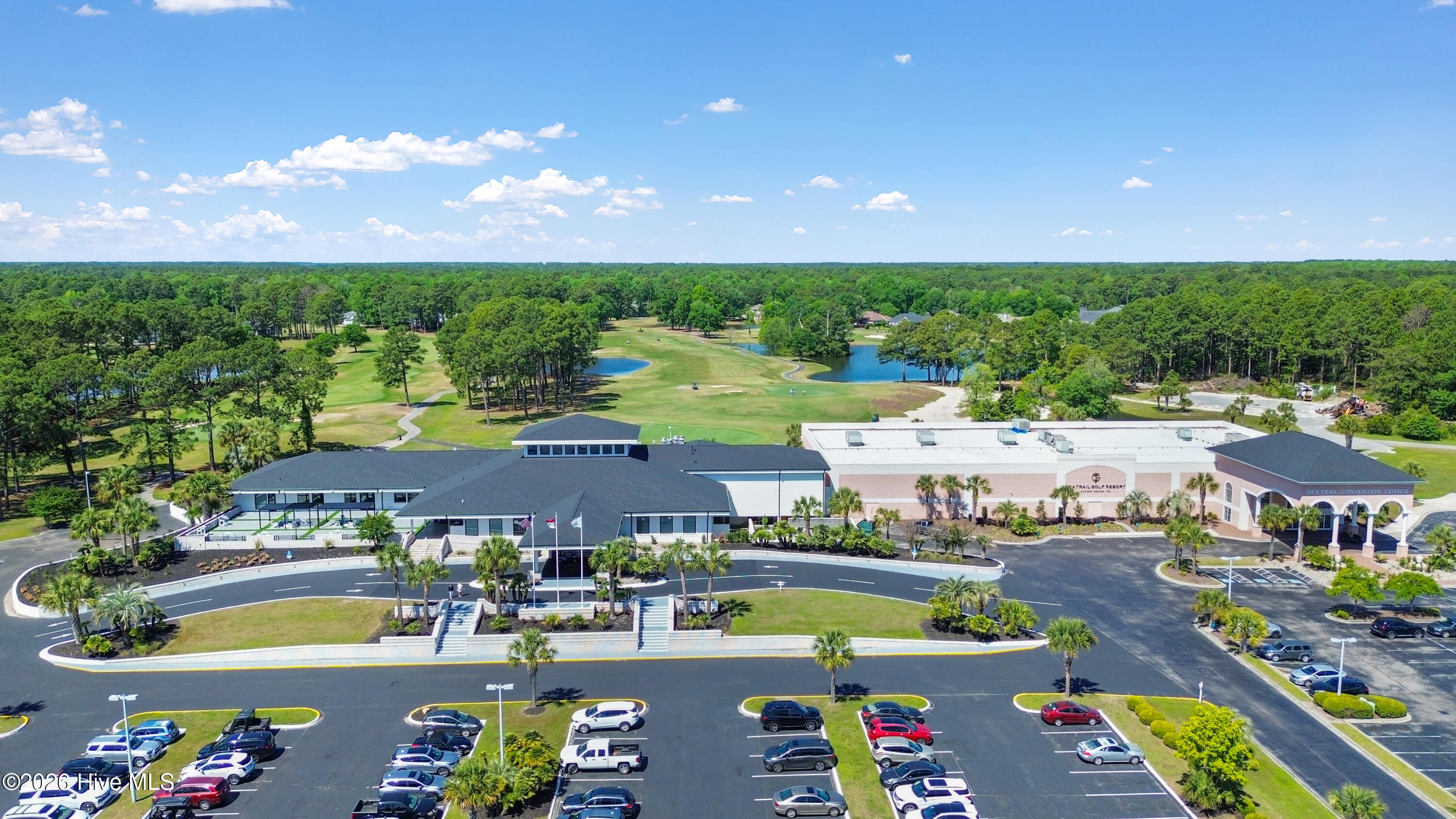 100565384 | Photo 59