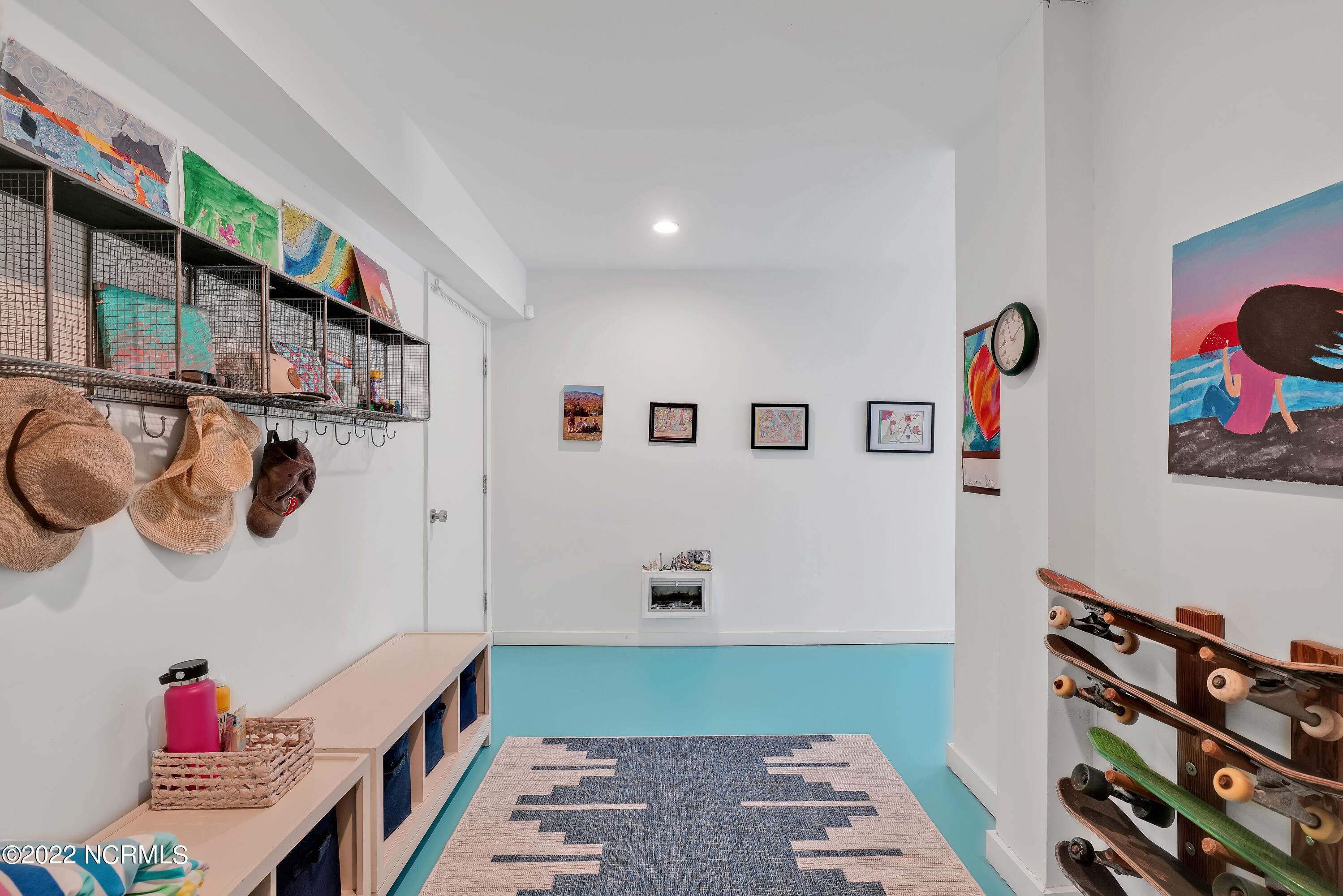 100462193 | Photo 58