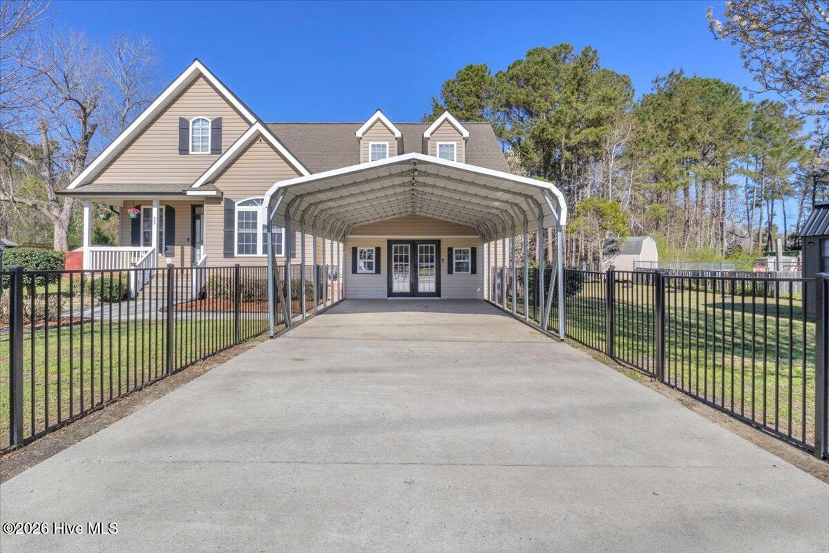 100561788 | Photo 13