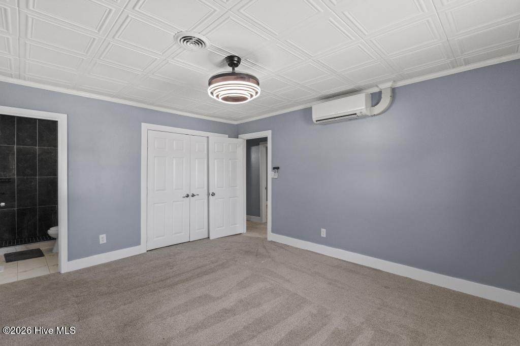 211 Warren Court,Jacksonville