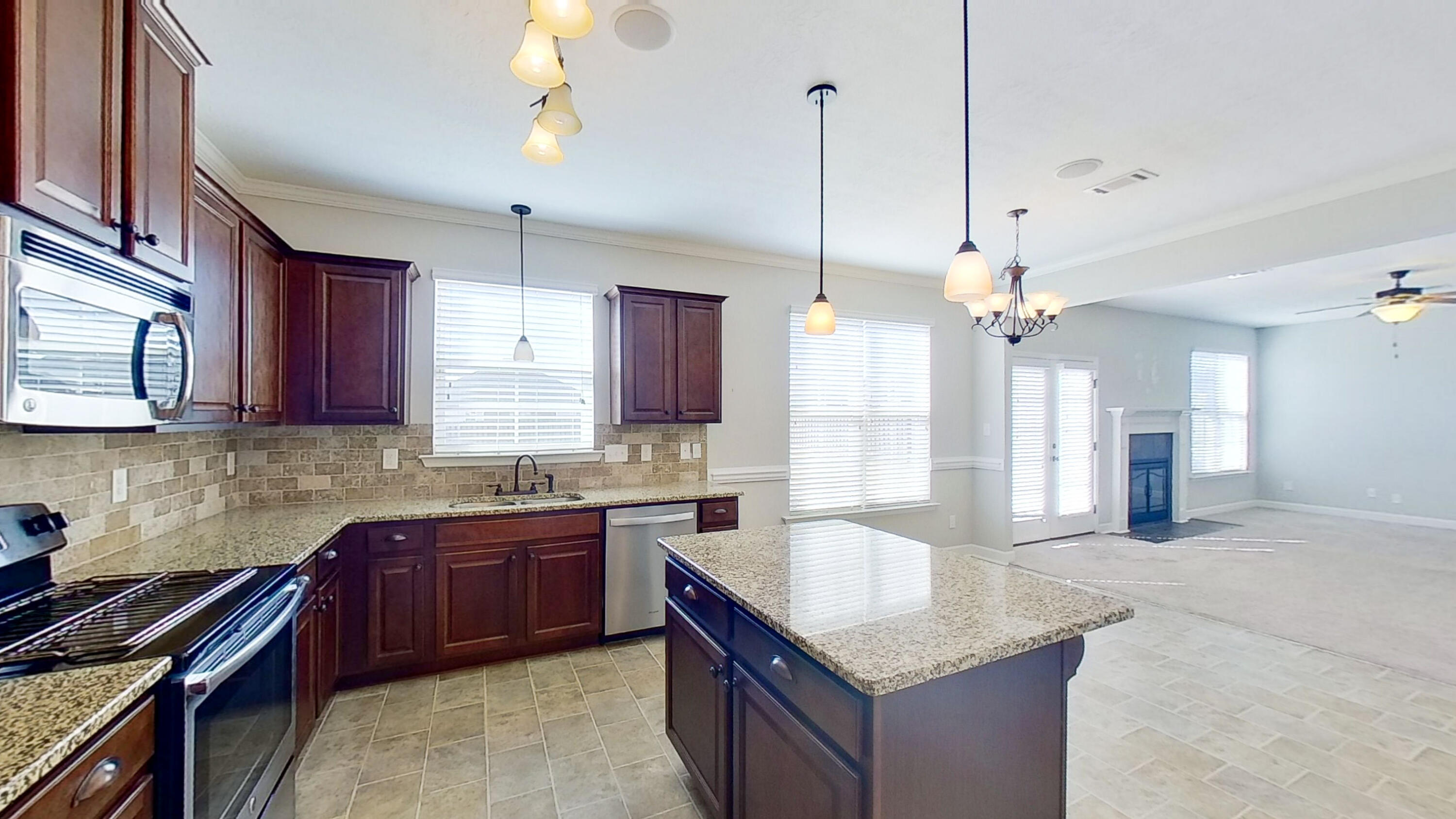 6-4088-Pullman-Cir-03242023_151345