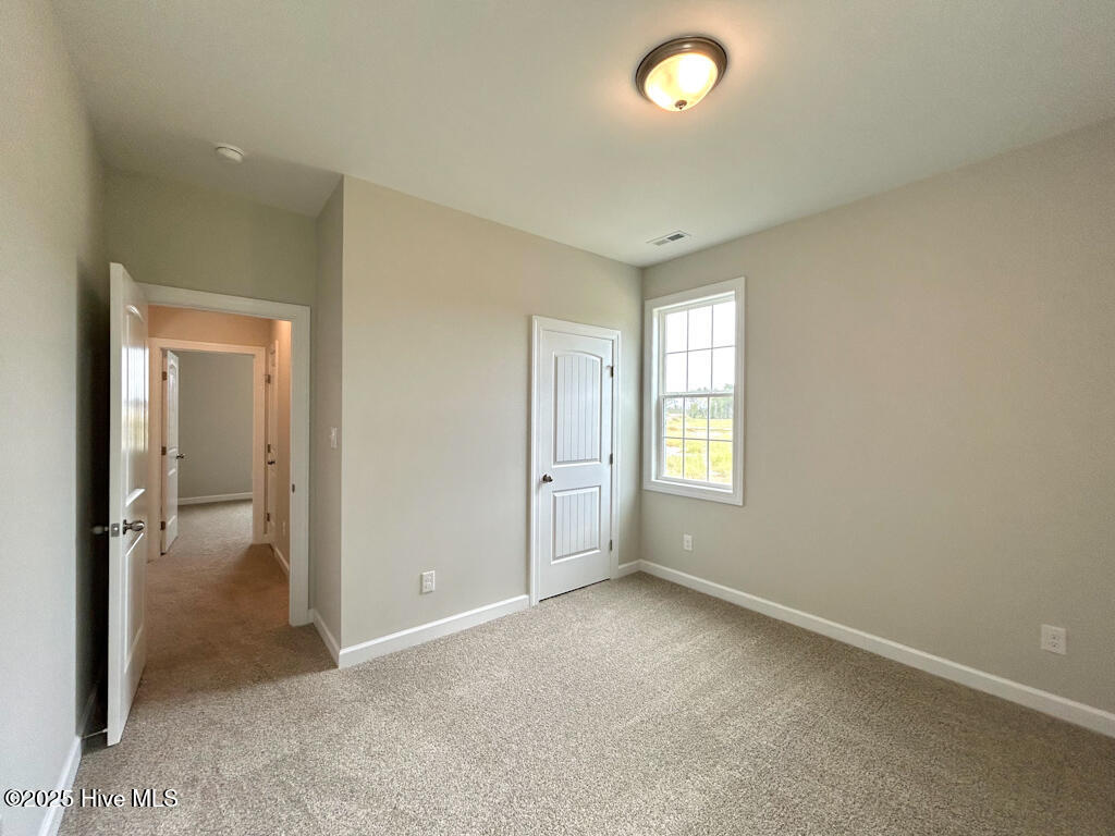 100562830 | Photo 30