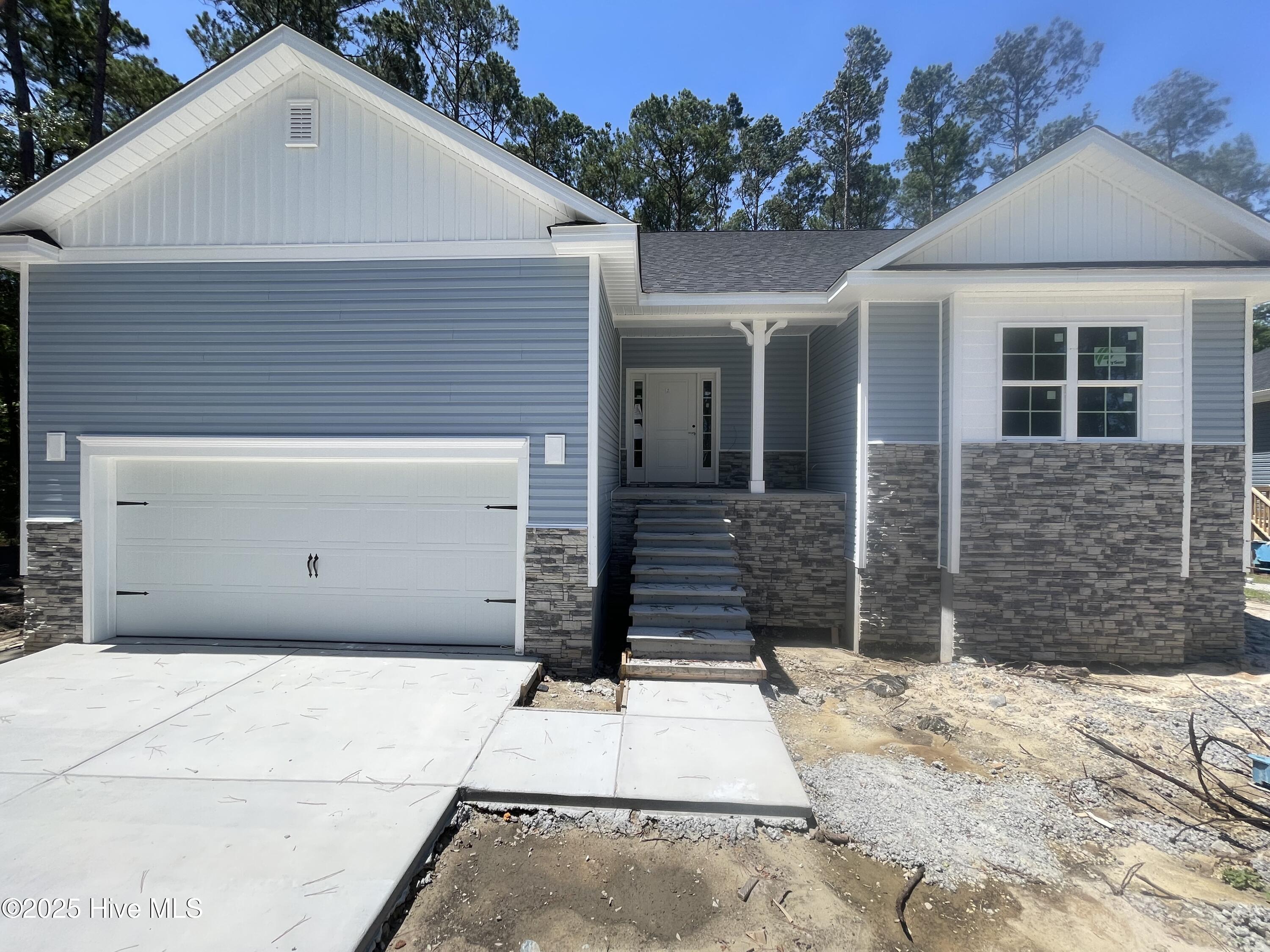 Property at 886 Pantego Boulevard