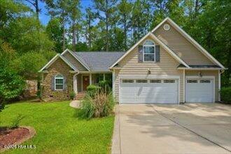 104 Cedar, Sanford, North Carolina, 4 Bedrooms Bedrooms, 8 Rooms Rooms,2 BathroomsBathrooms,Single family residence,For sale,Cedar,100582899