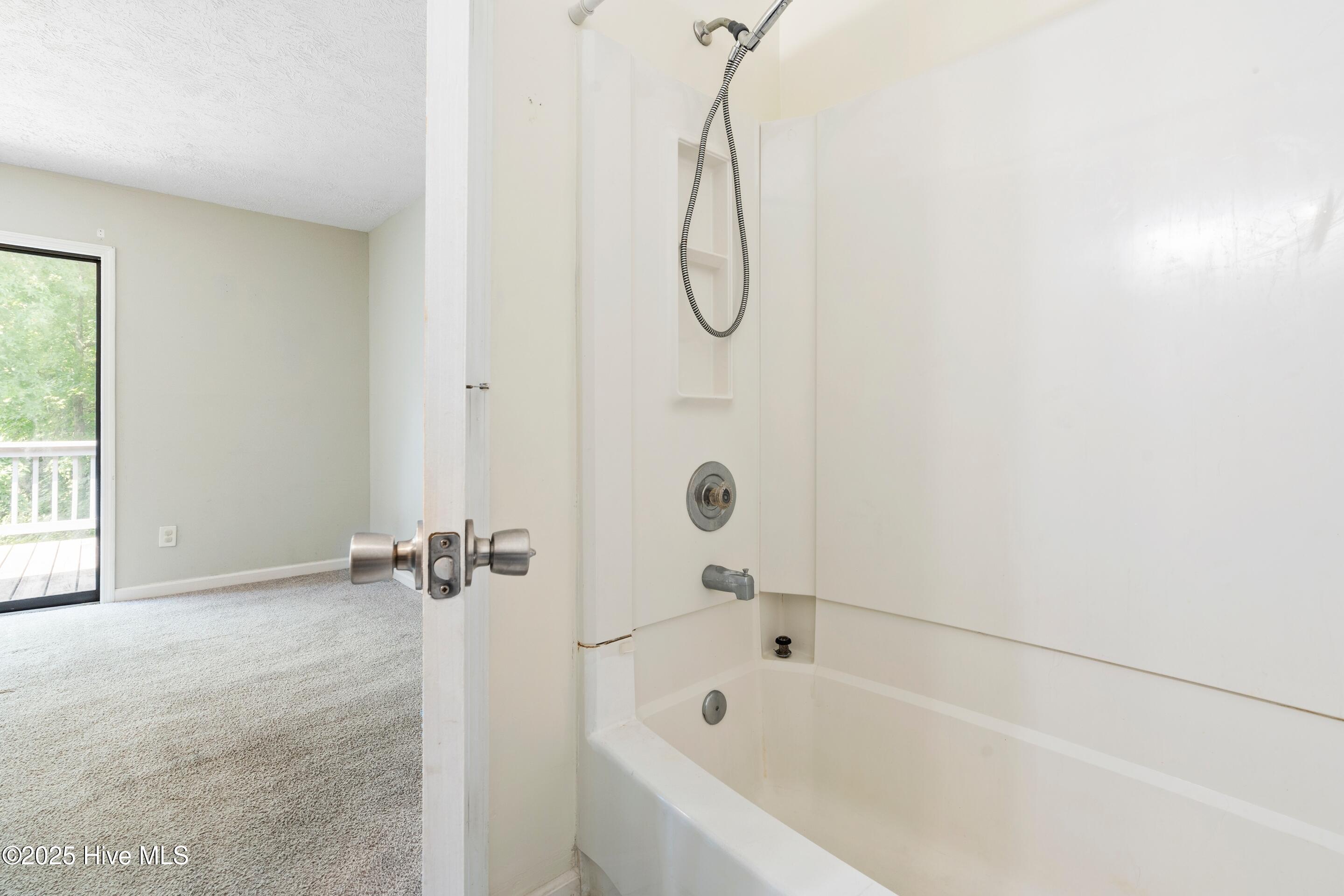 100517492 | Photo 39