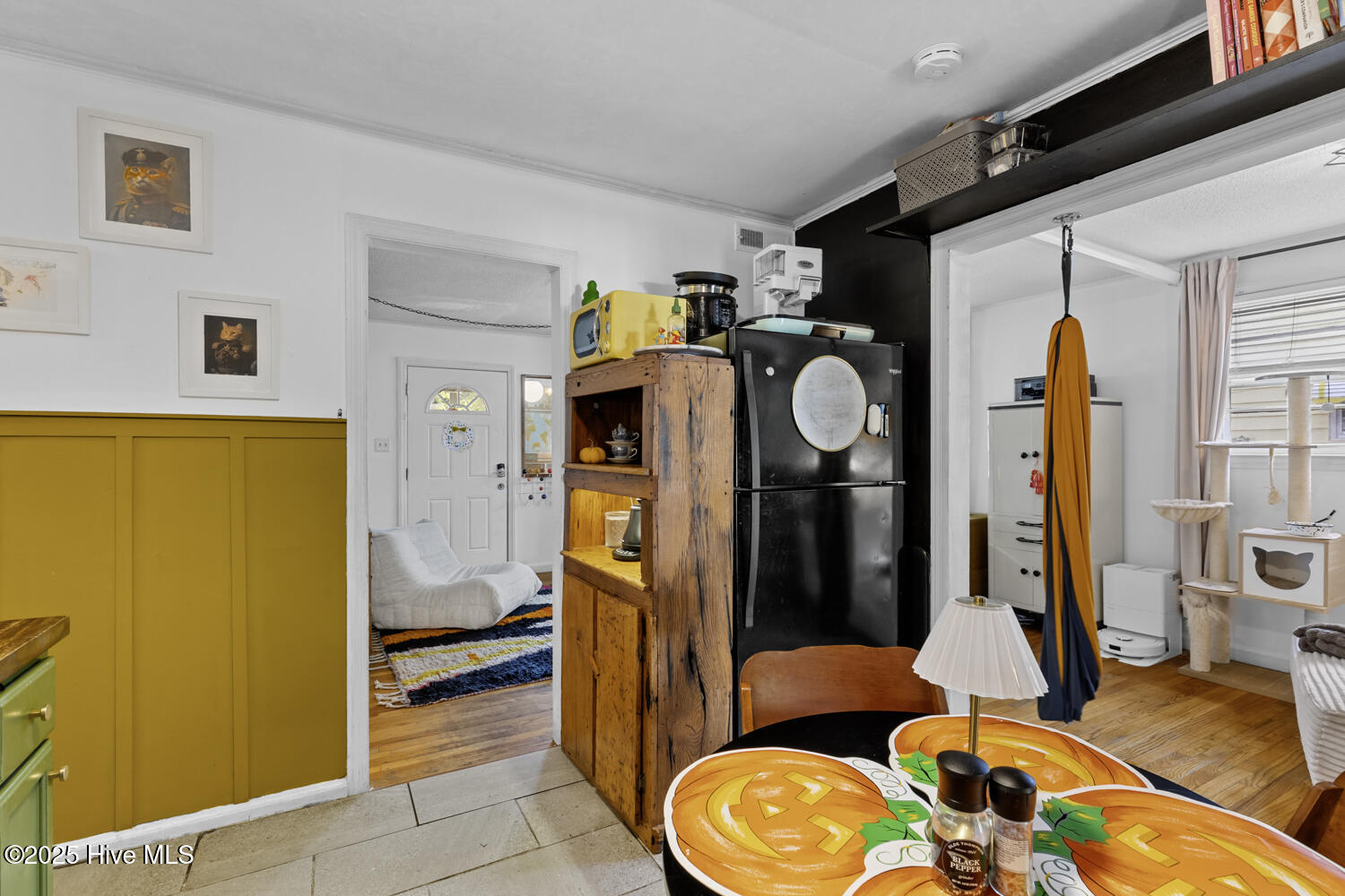 100535338 | Photo 12