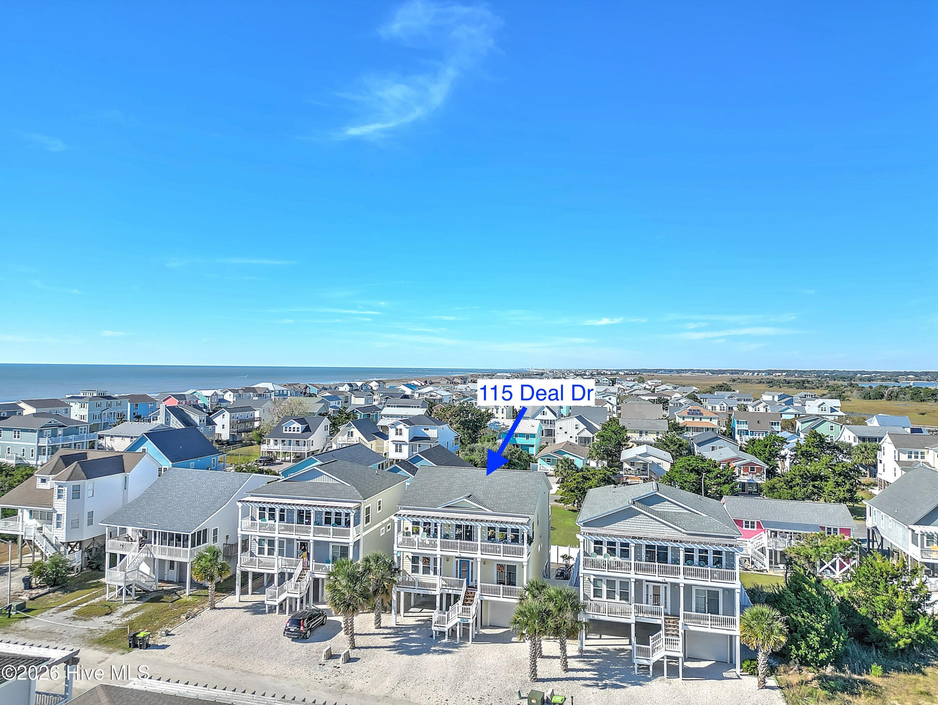 100555702 | Photo 74