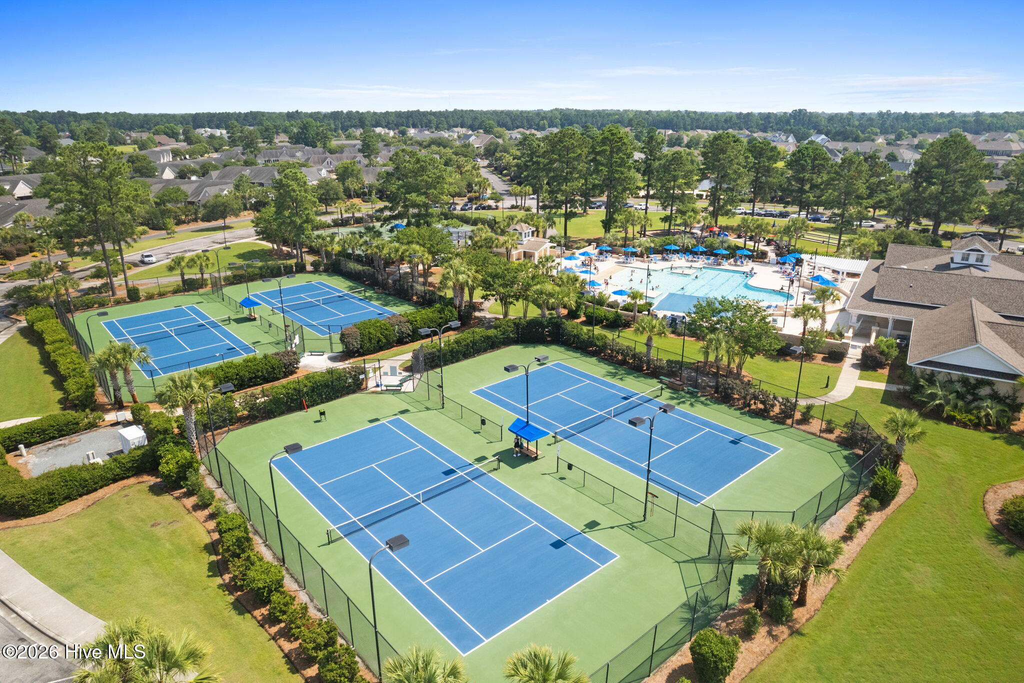 100556001 | Photo 48