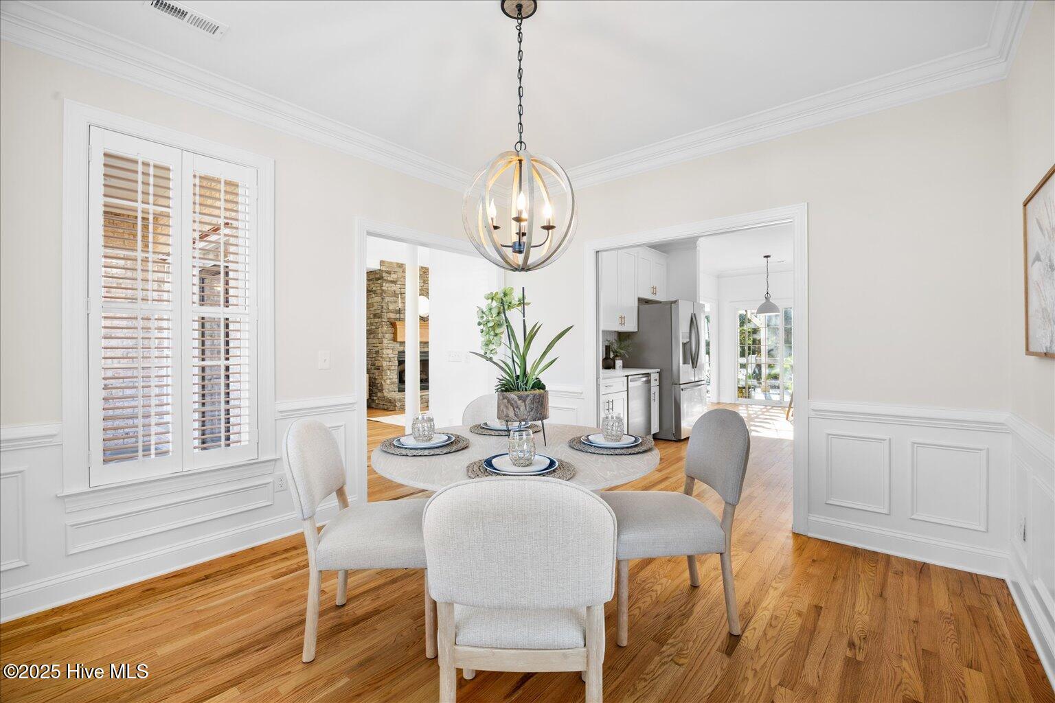 100539645 | Photo 30