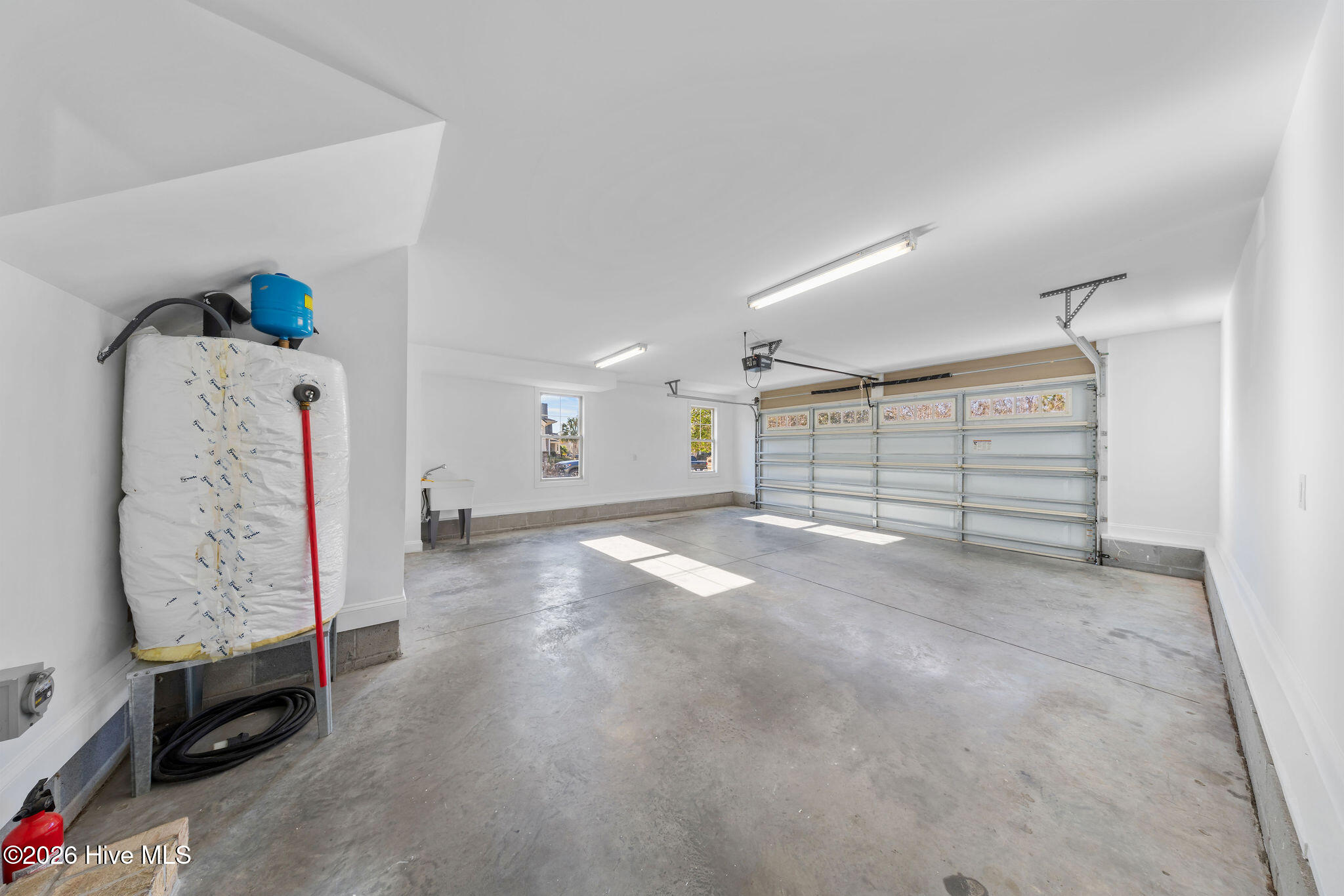 100552477 | Photo 34