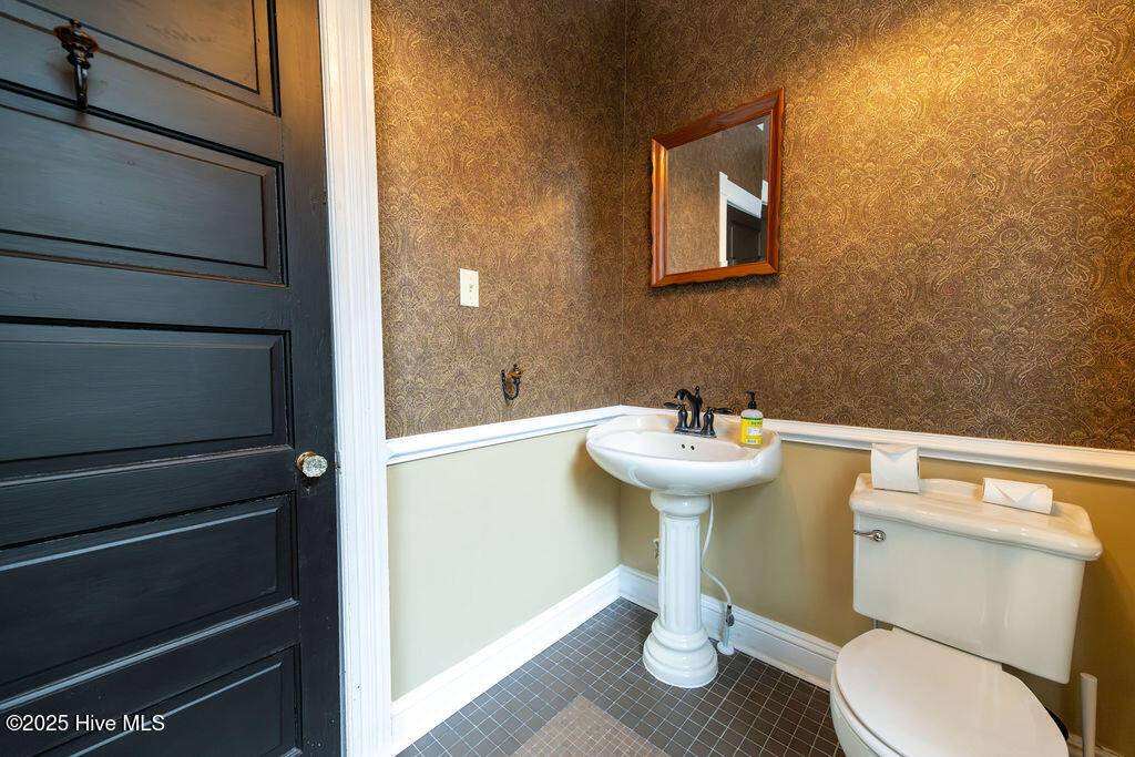 301 N Granville Street, Edenton, NC, 27932