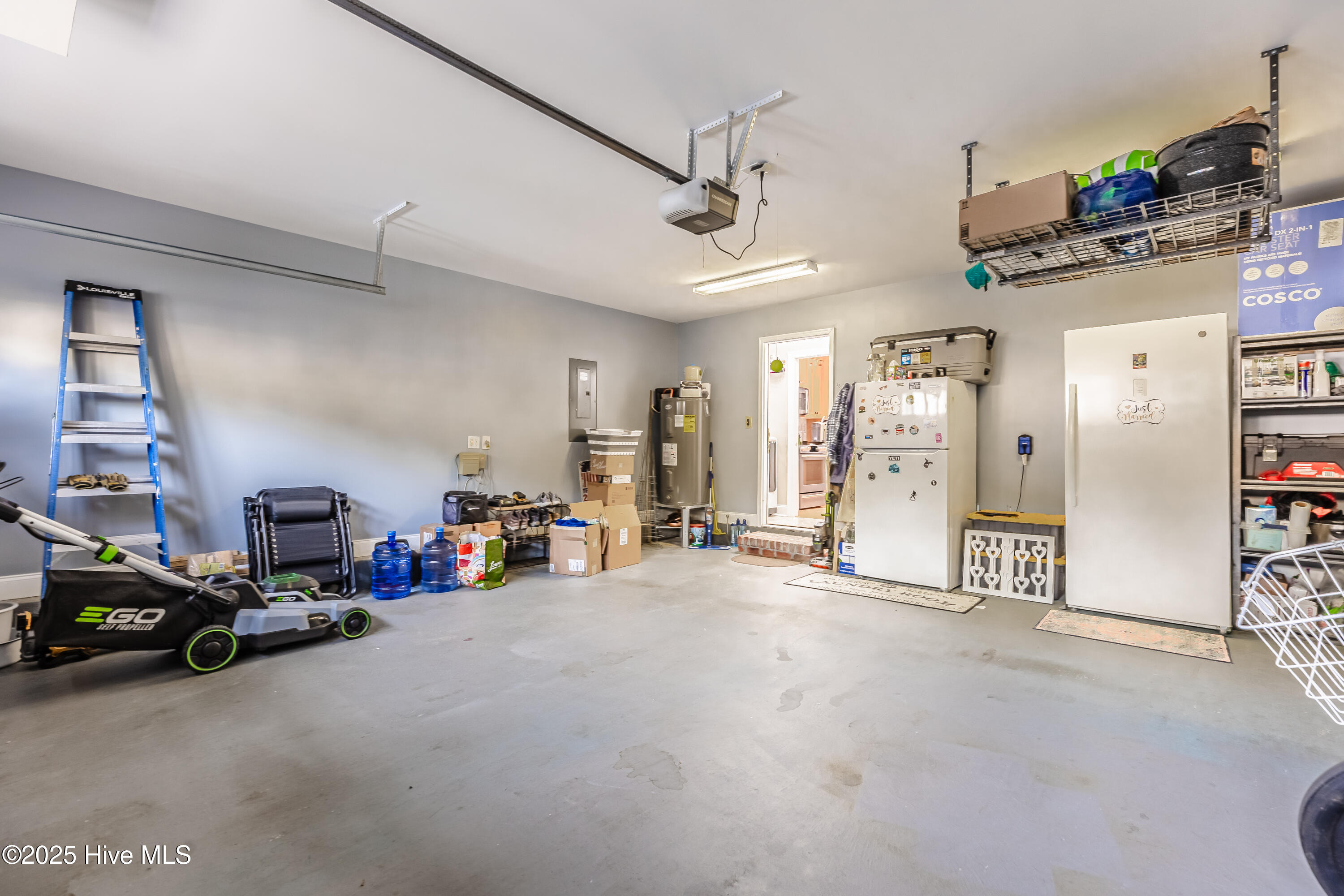 100542426 | Photo 47