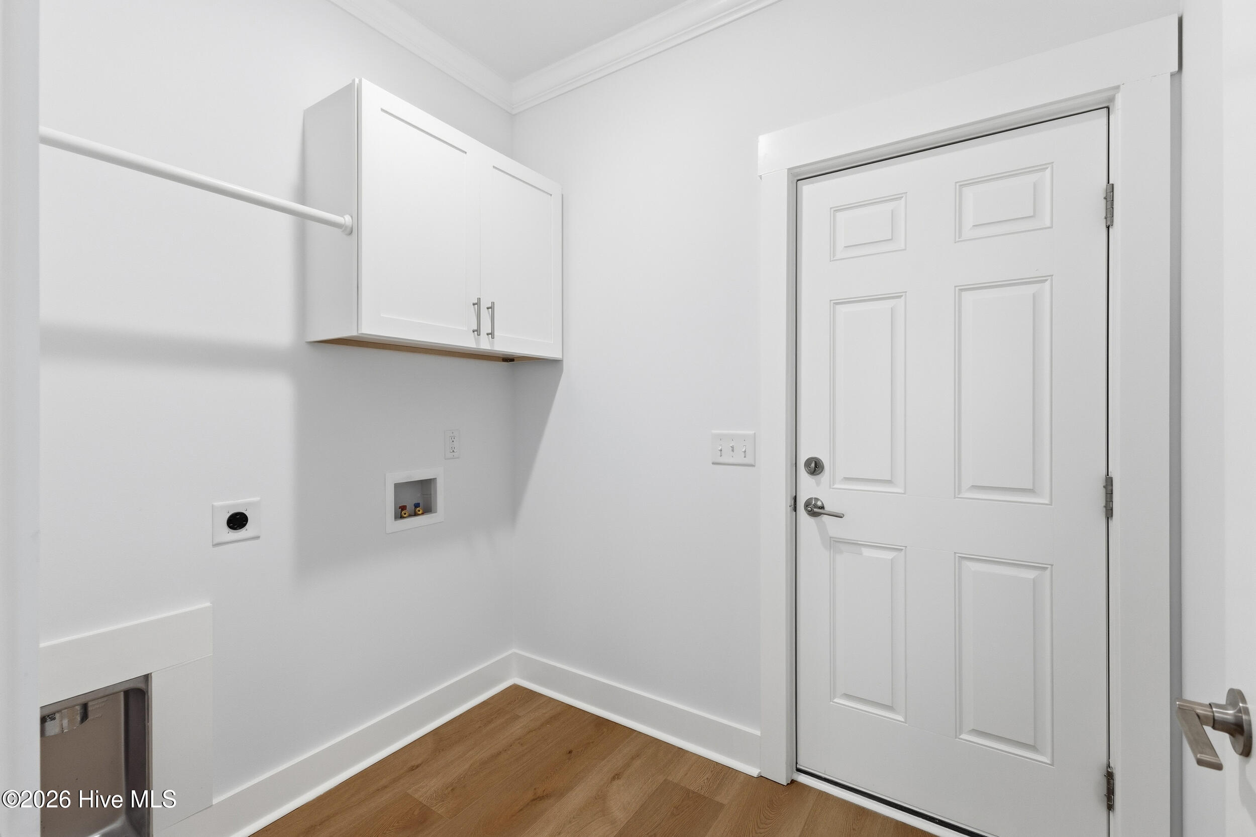 100549765 | Photo 28