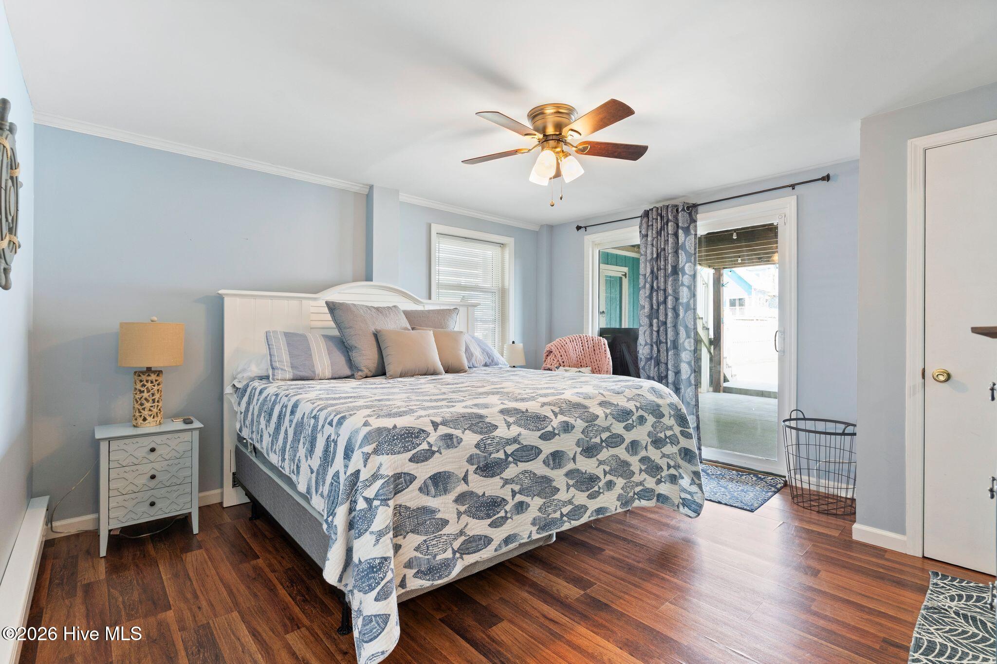 100559902 | Photo 42