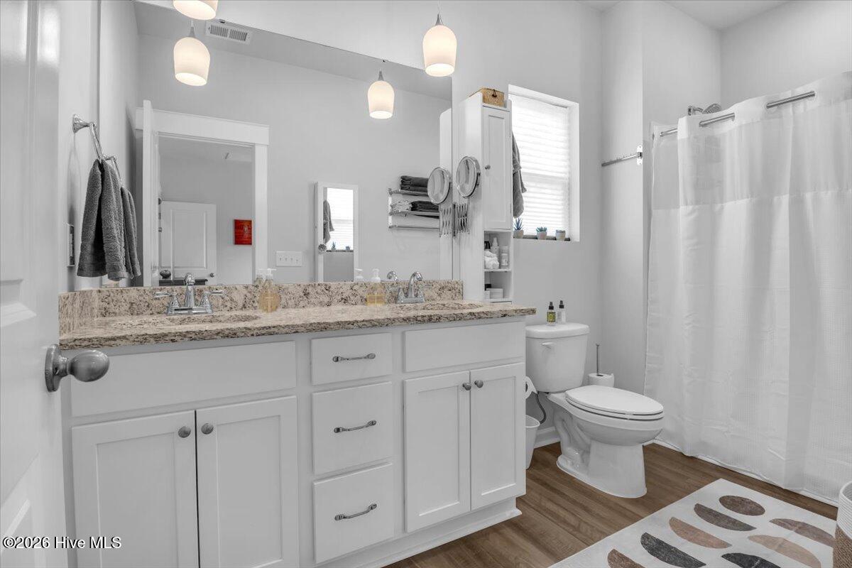 100566058 | Photo 34