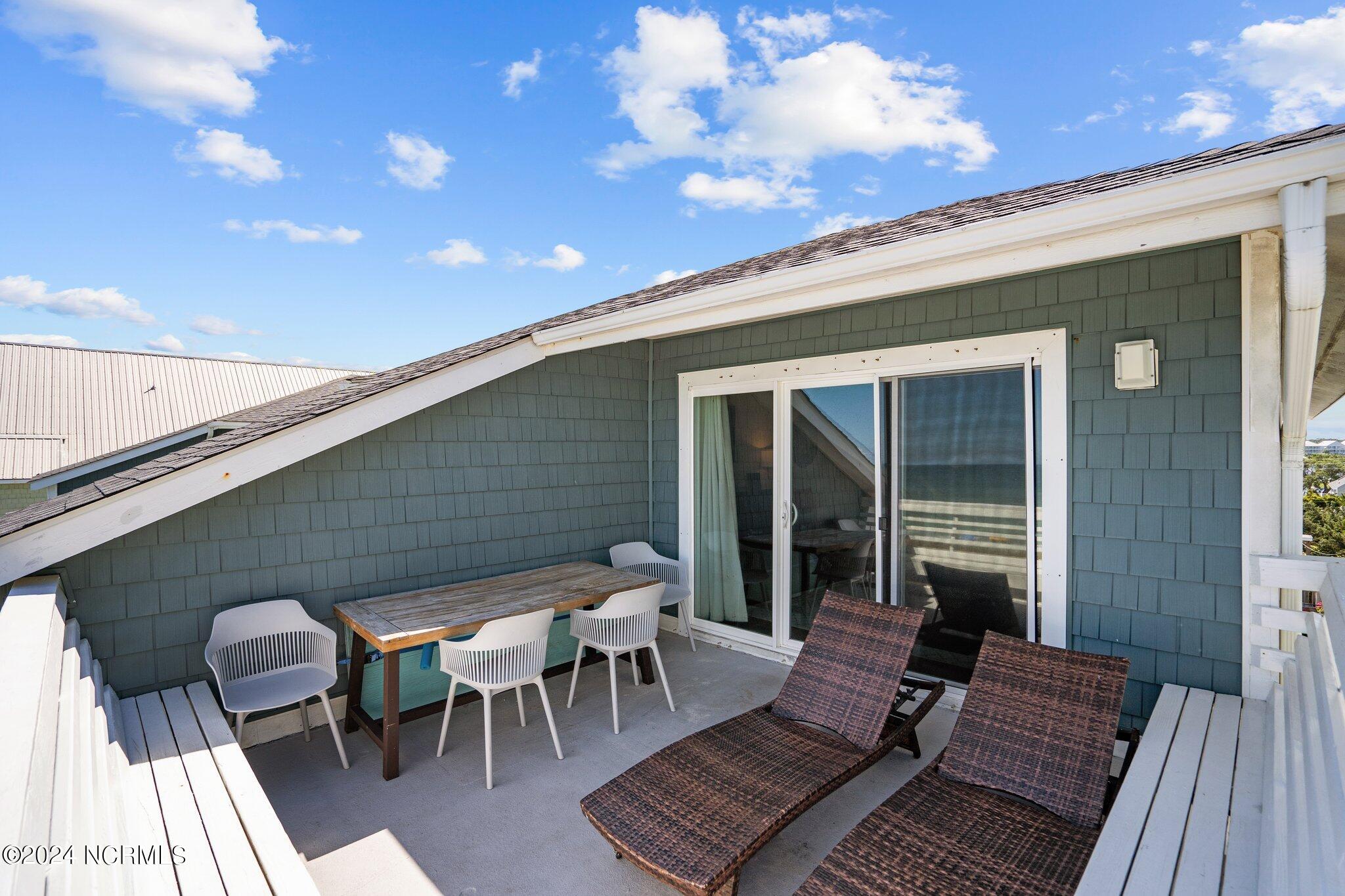 1308 Carolina Beach Avenue N 3a, Carolina Beach, NC 28428 – photo 6: 49-web-or-mls-DSC09874