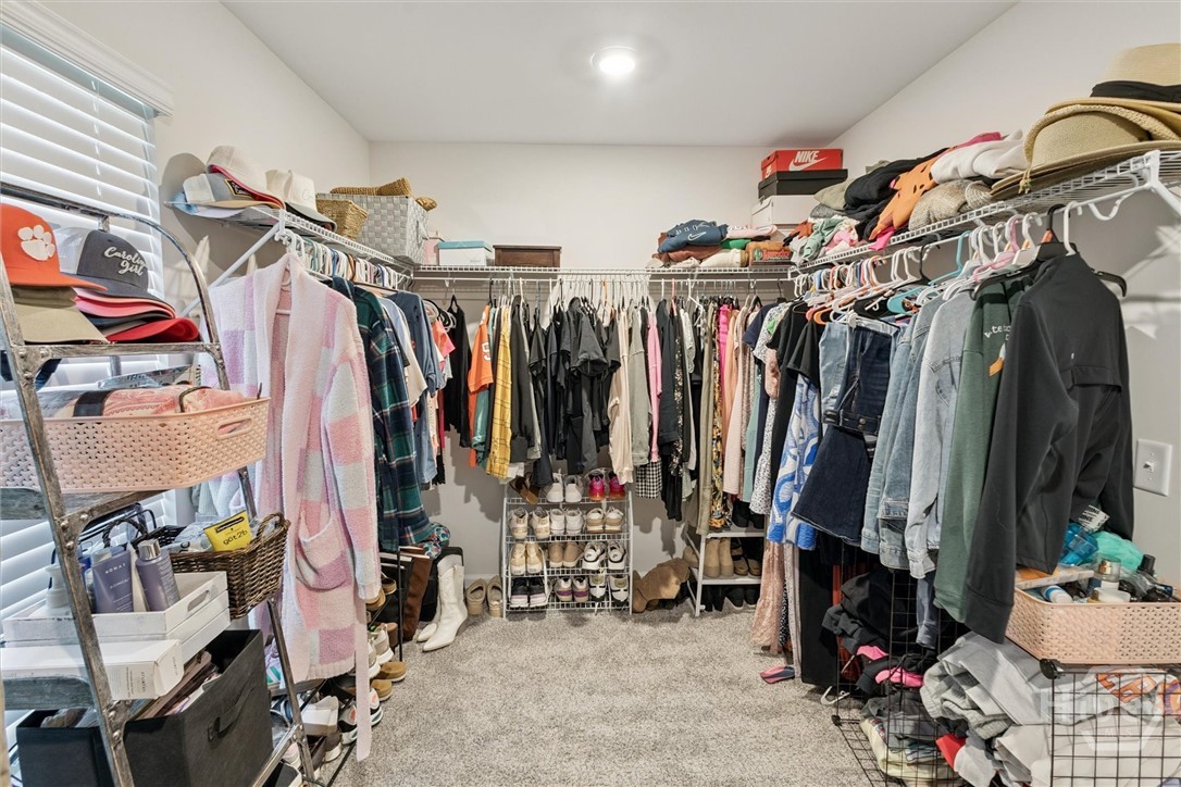 Walk in Closet