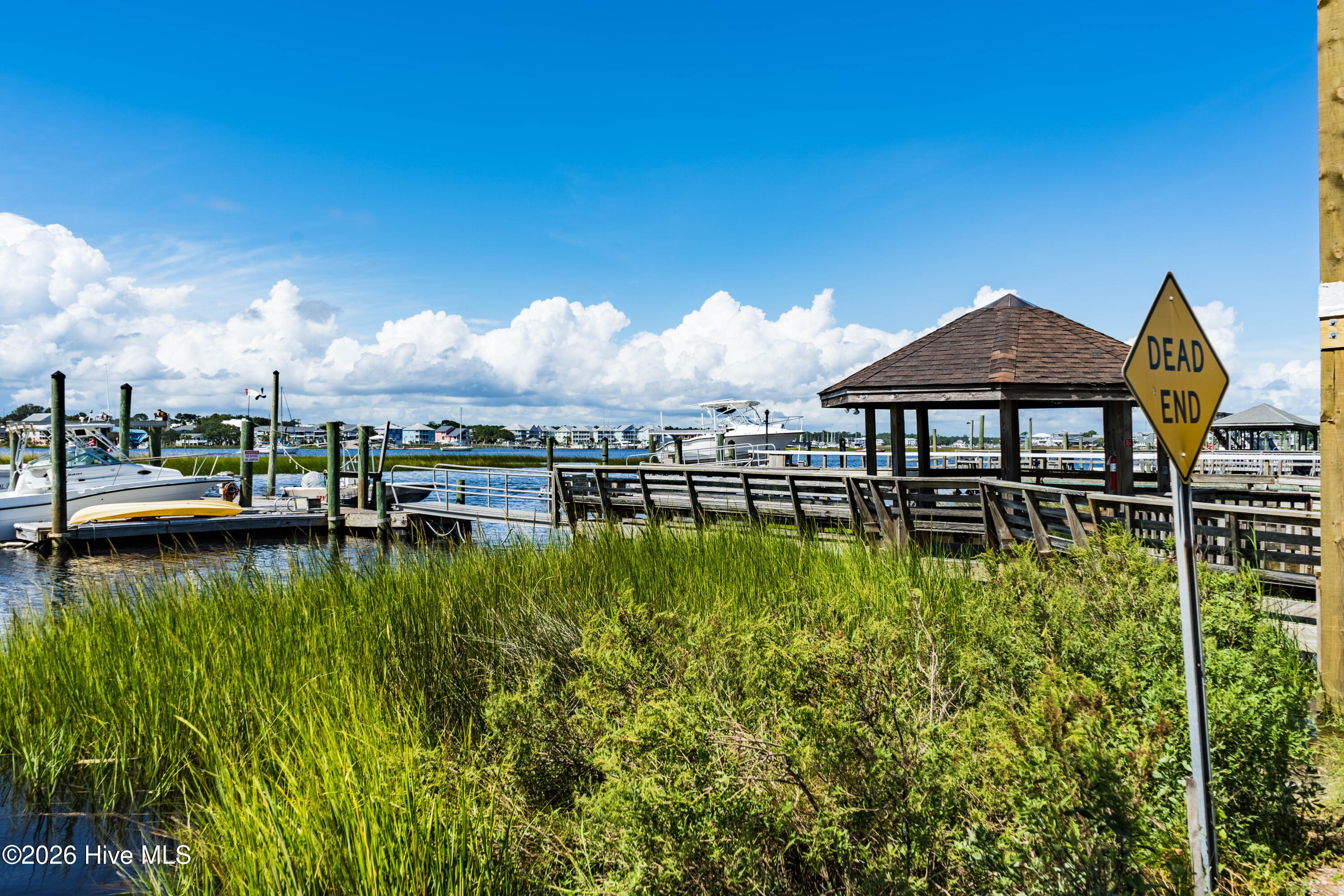 100566755 | Photo 58