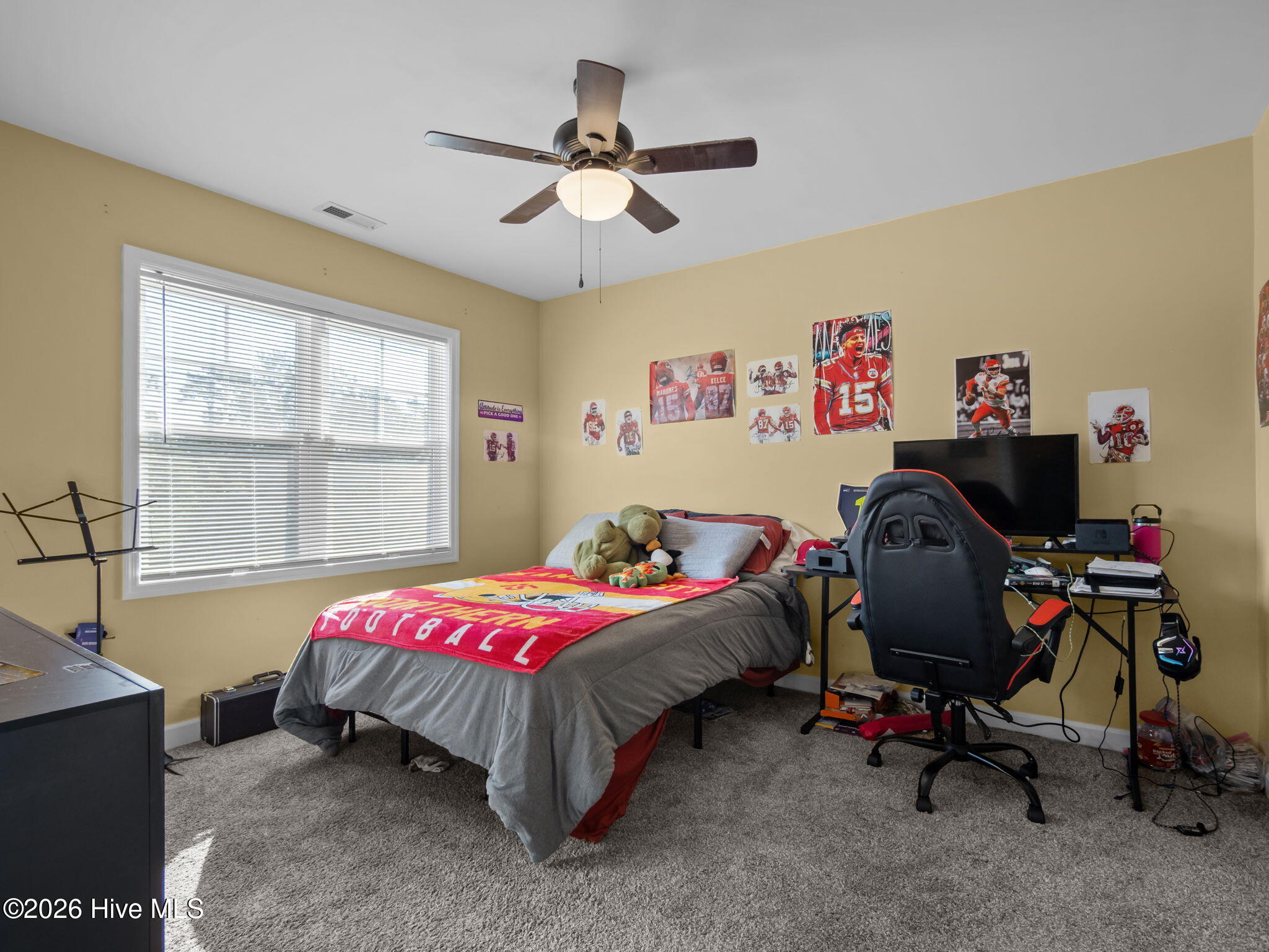 100549949 | Photo 37