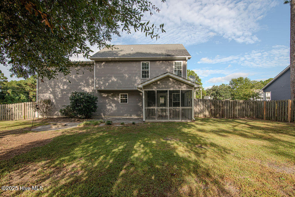 100535510 | Photo 41