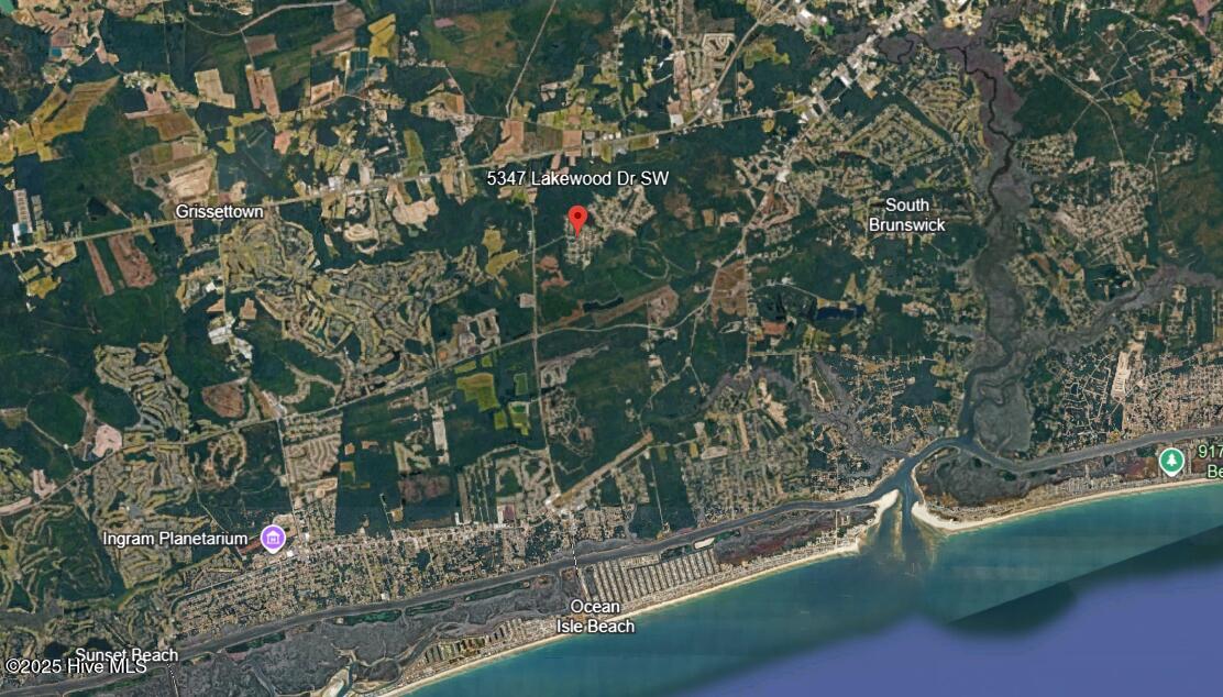 100544701 | Photo 13