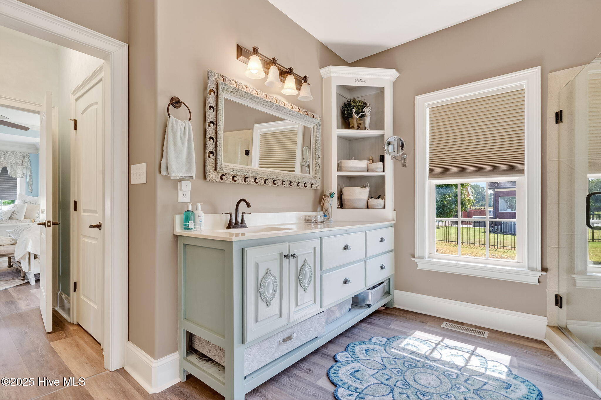 Owners Bathroom