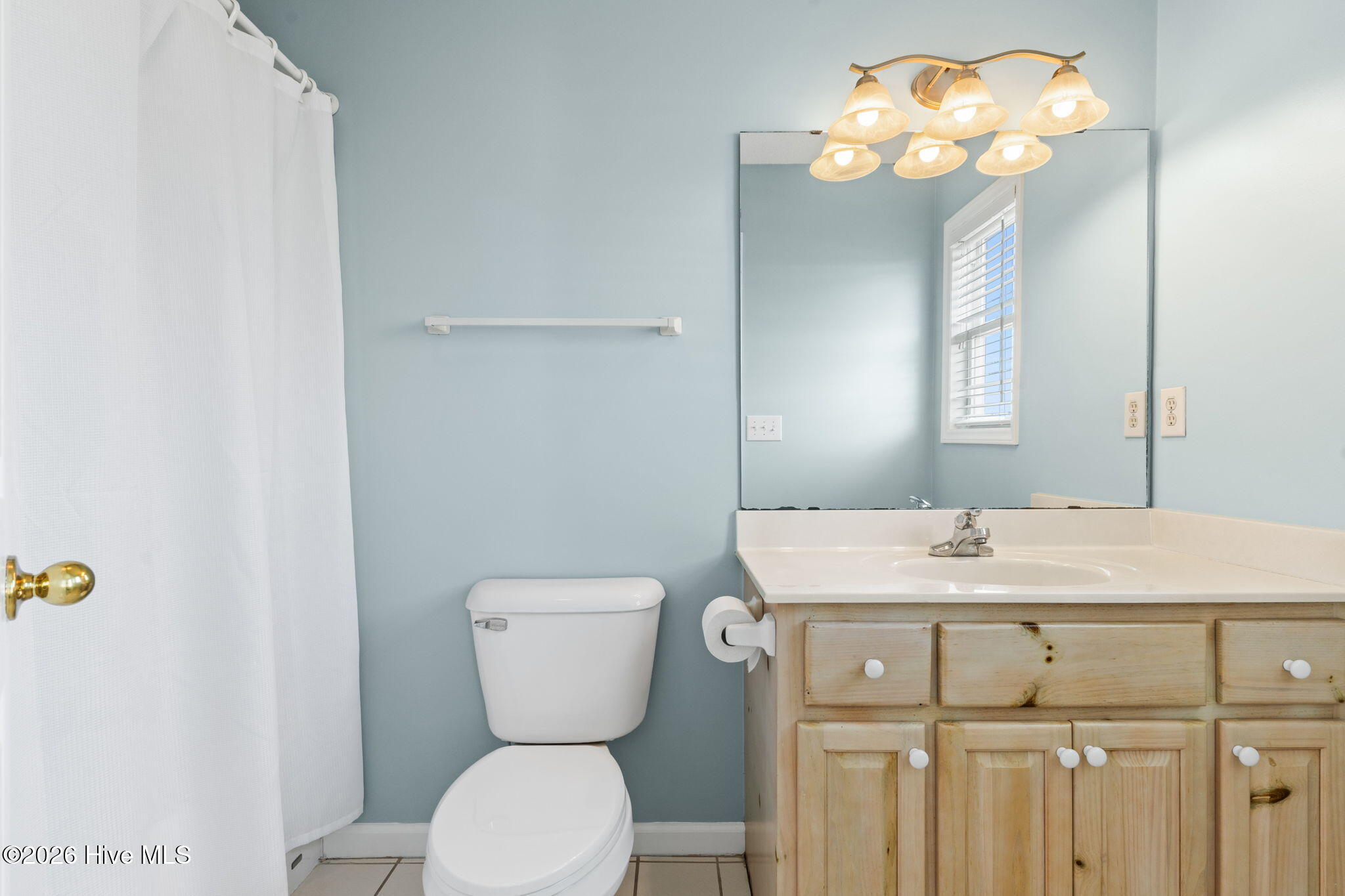 100564917 | Photo 37