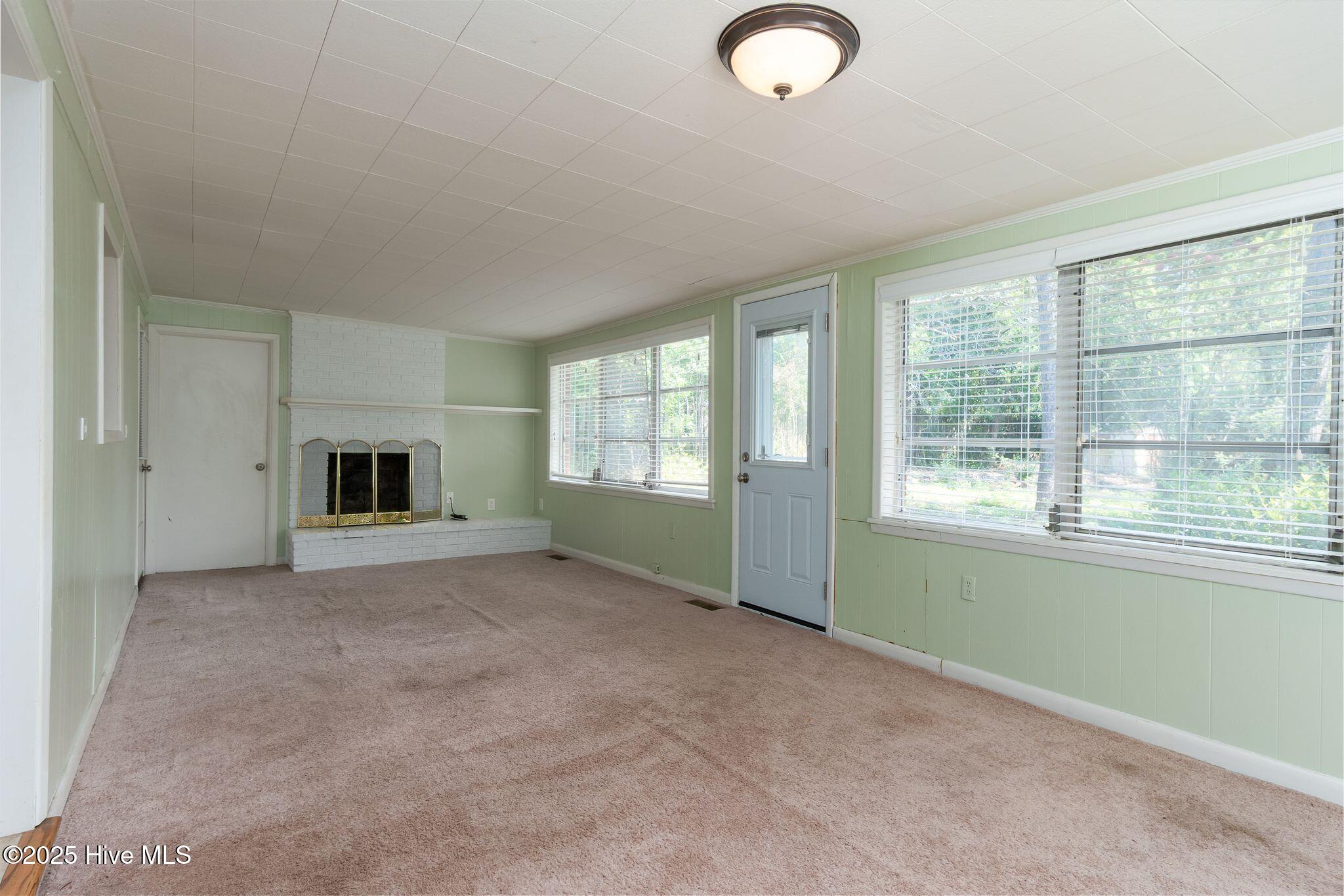 100529012 | Photo 14