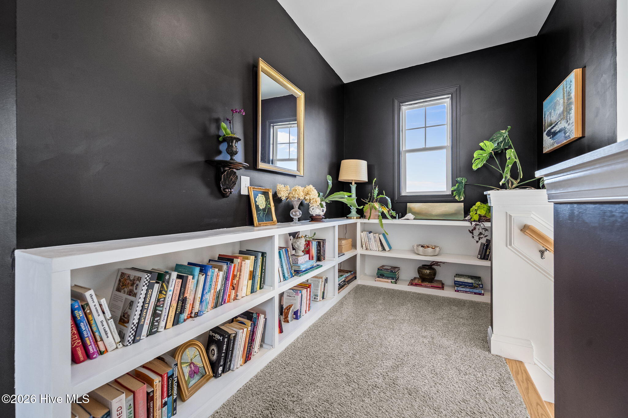 100566111 | Photo 21