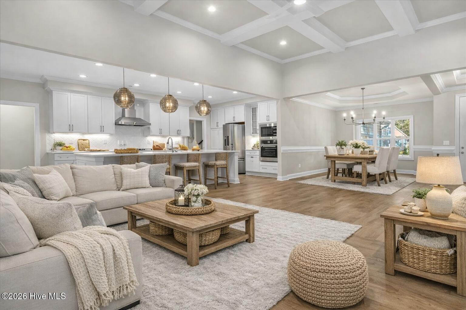 100505838 | Photo 29