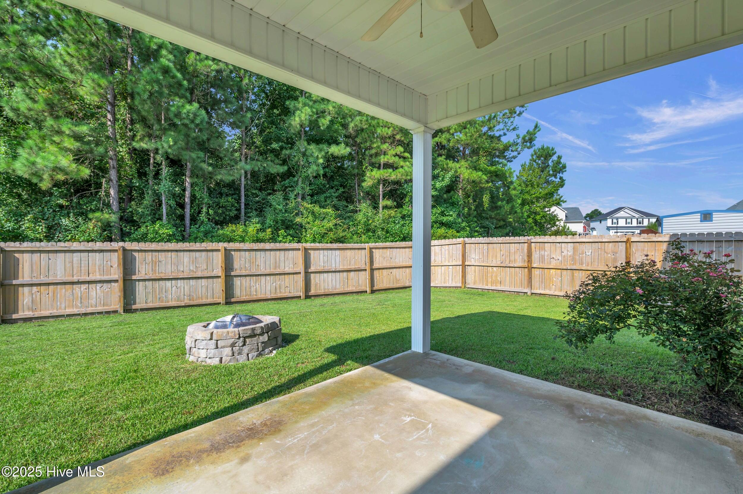 100522900 | Photo 36