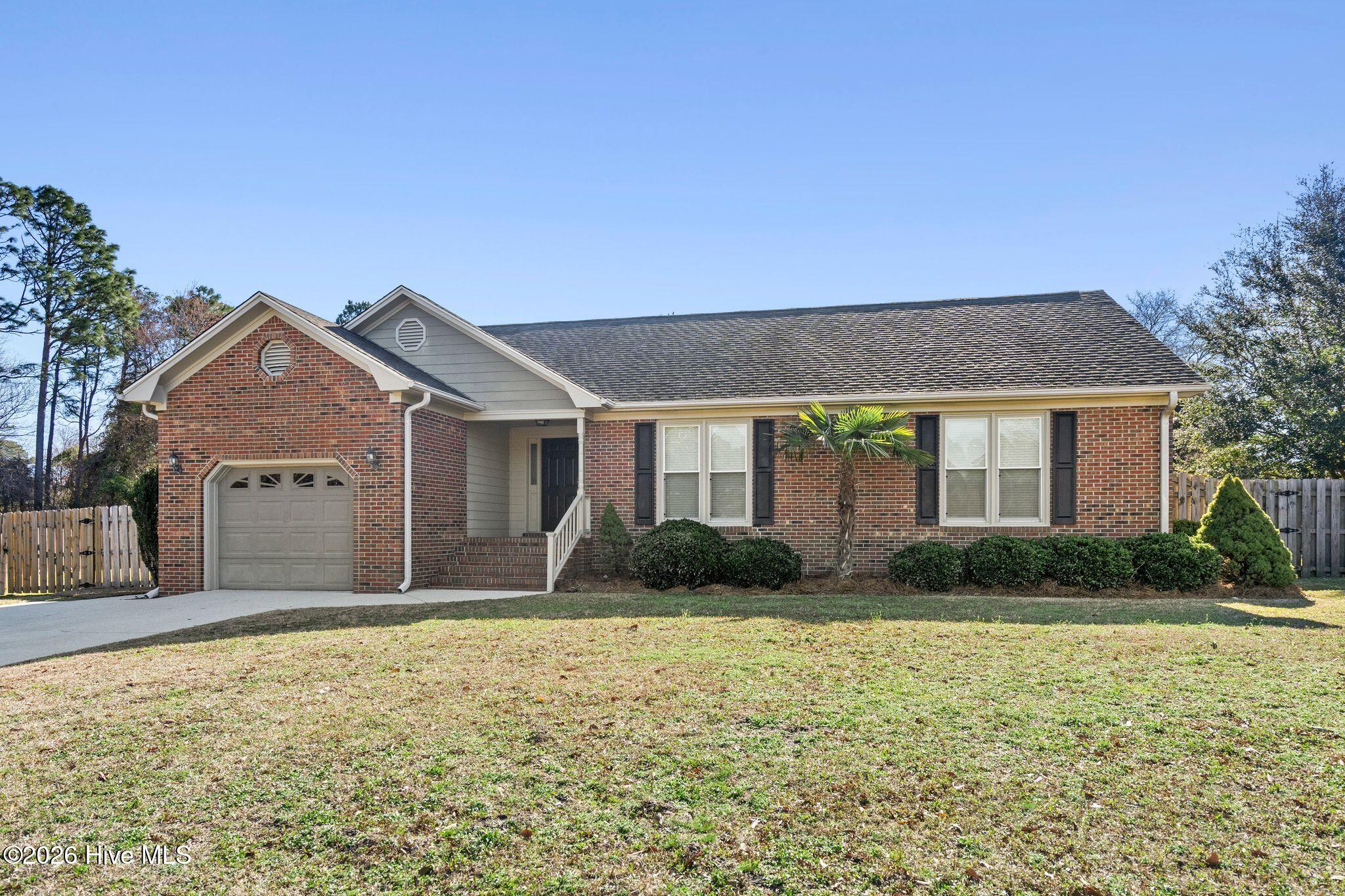 100556381 | Photo 70