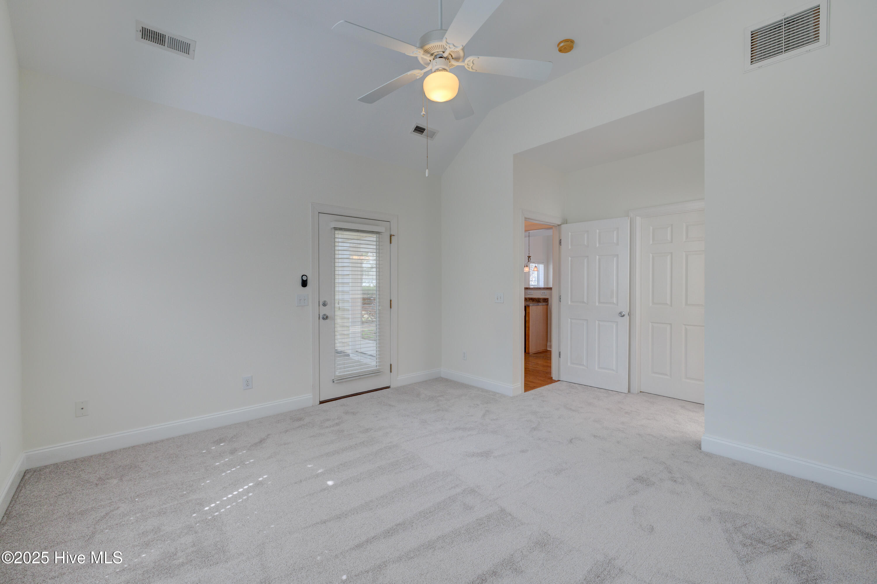 104 Phoebee Court, Hampstead, NC 28443 – photo 17: 104PhoebeeCourt-25