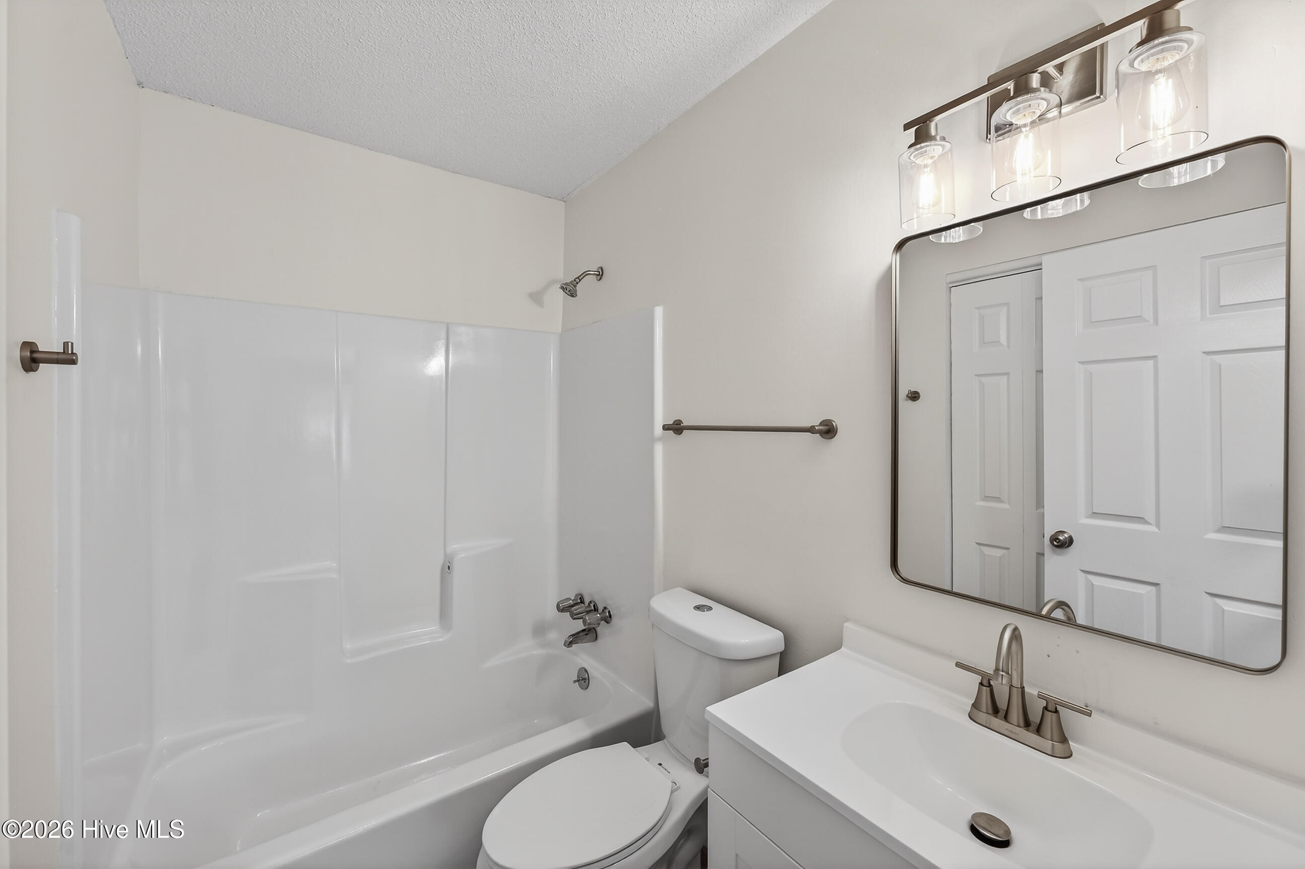 100555829 | Photo 17