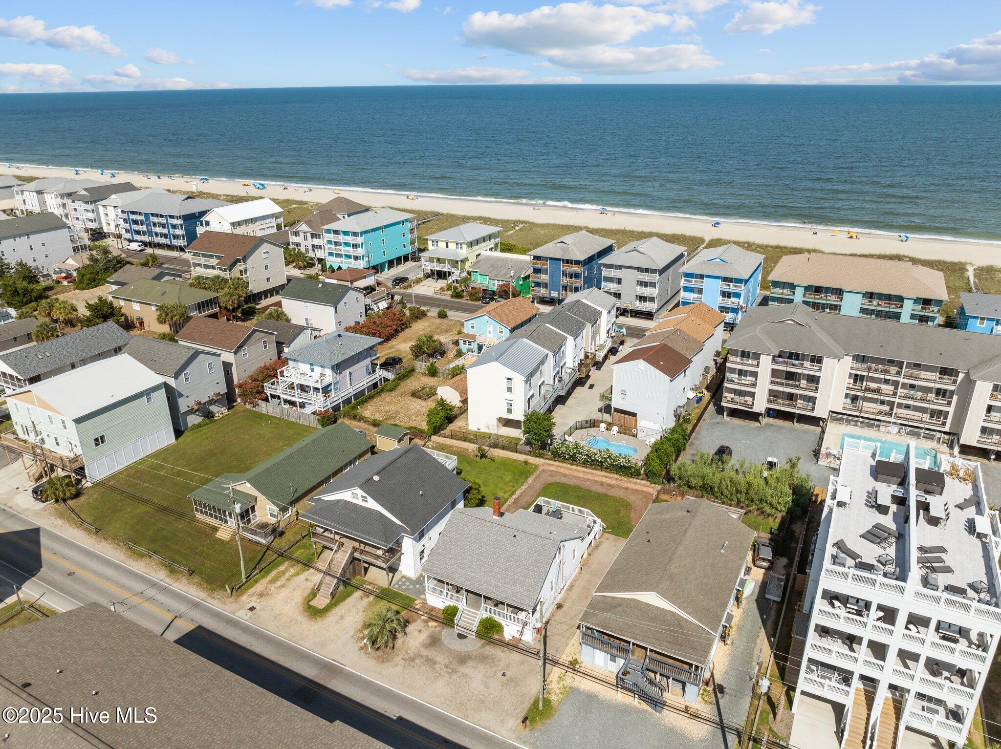 100532110 | Photo 15