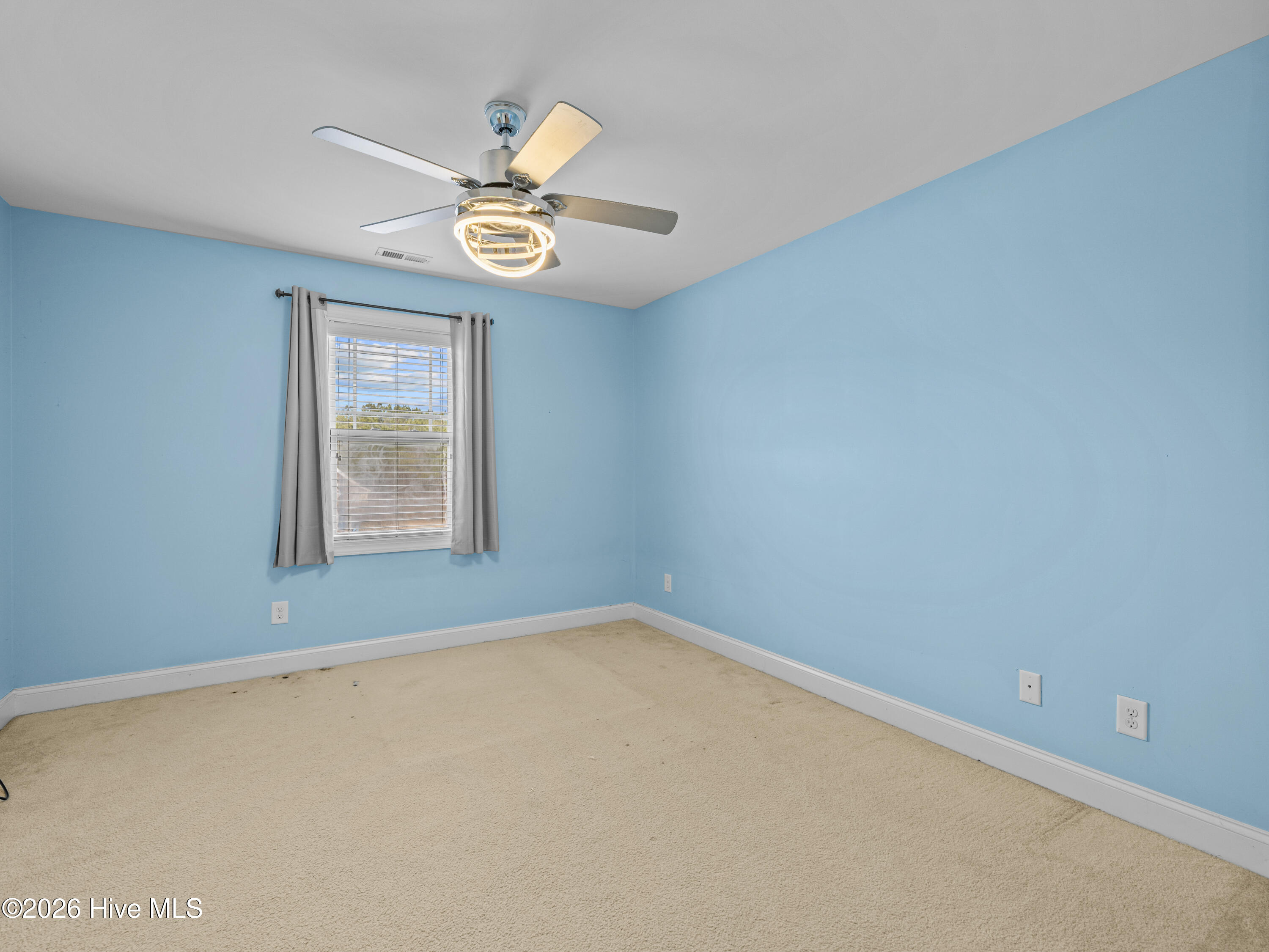 100556150 | Photo 58